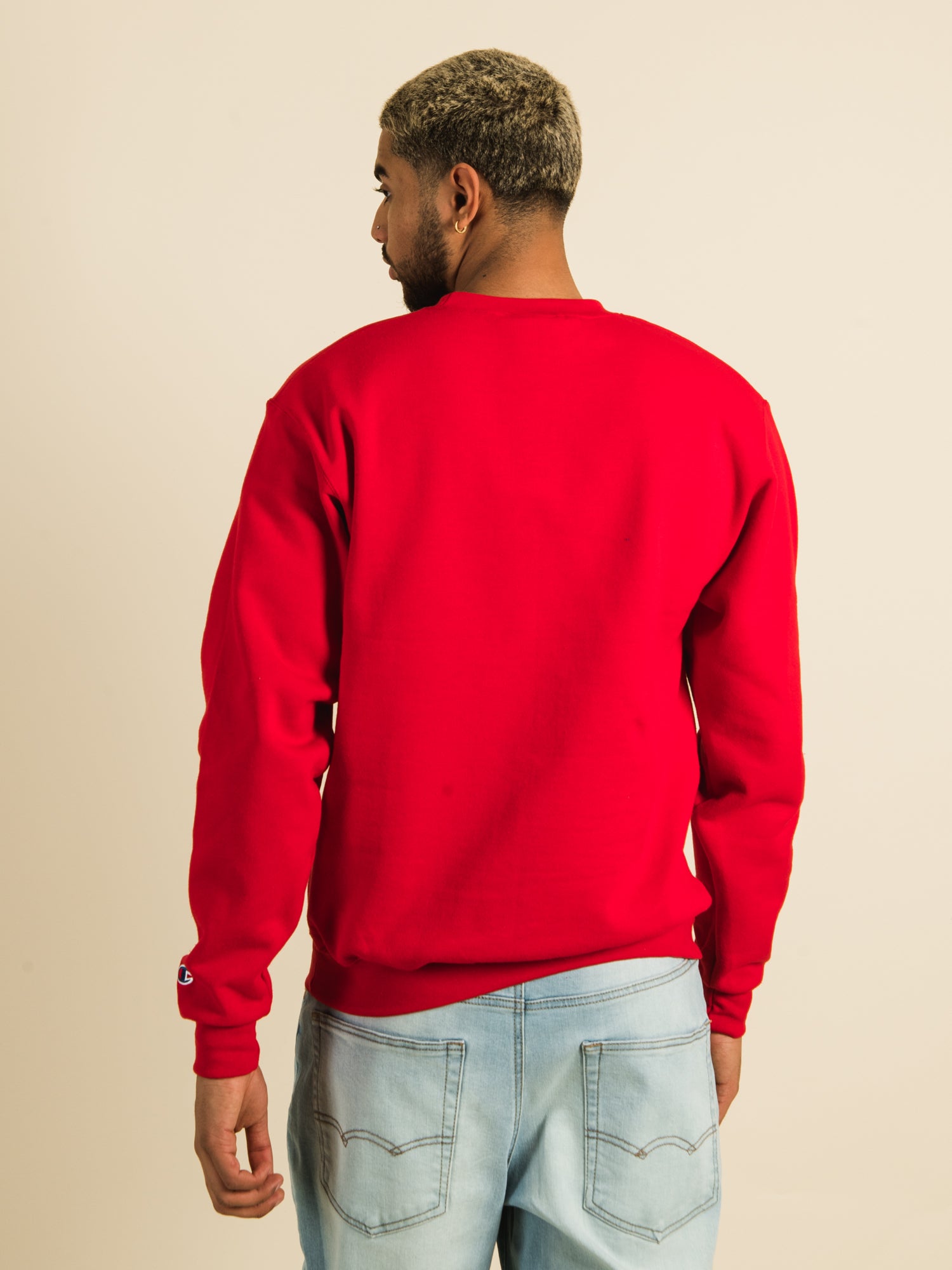 Champion Georgia Bulldogs Crewneck Sweatshirt - Comfortable & Stylish for Game Day, Casual Wear & College Fan Apparel