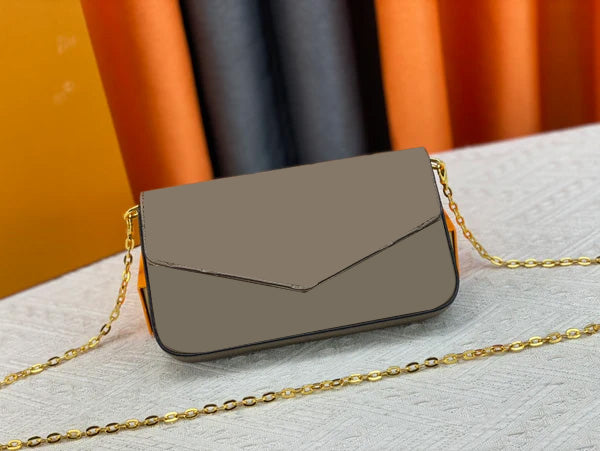 Stylish Women's Handbags for Everyday Use - Fashionable Tote, Crossbody & Shoulder Bags for Work, Travel & Shopping