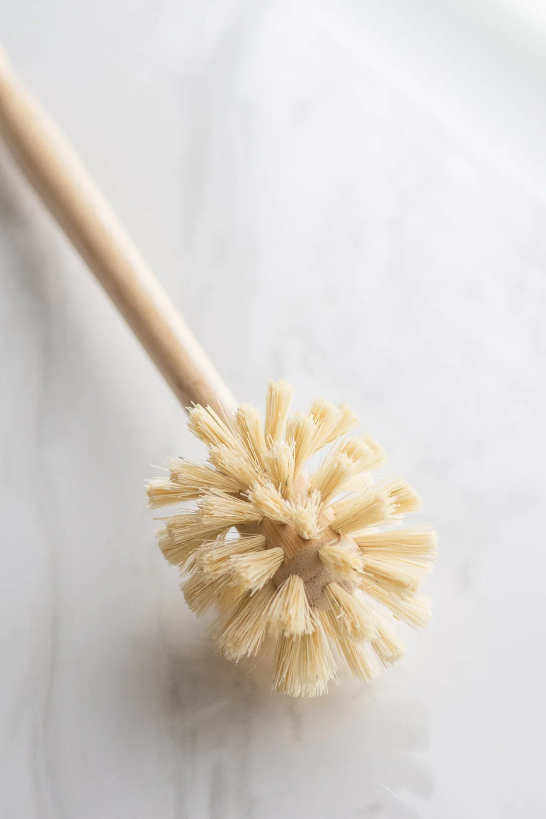 CASA AGAVE® Extra Long Handle Dish Sphere Brush - Bamboo Cleaning Brush for Pots, Pans, and Hard-to-Reach Areas - Perfect for Kitchen, Camping, and Outdoor Use