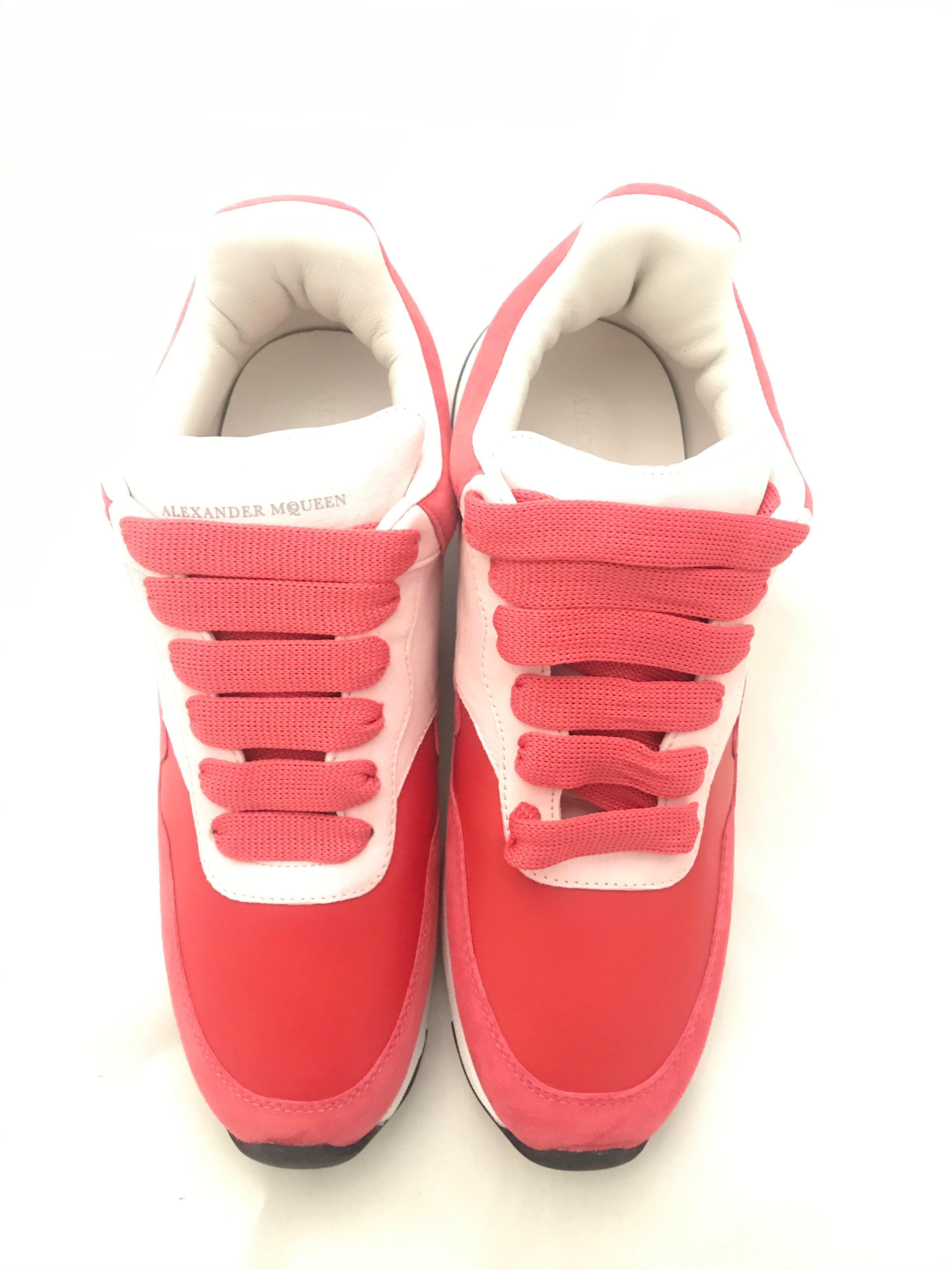 Premium Suede Sneakers for Men & Women - Comfortable & Stylish Casual Shoes for Walking, Running & Everyday Wear