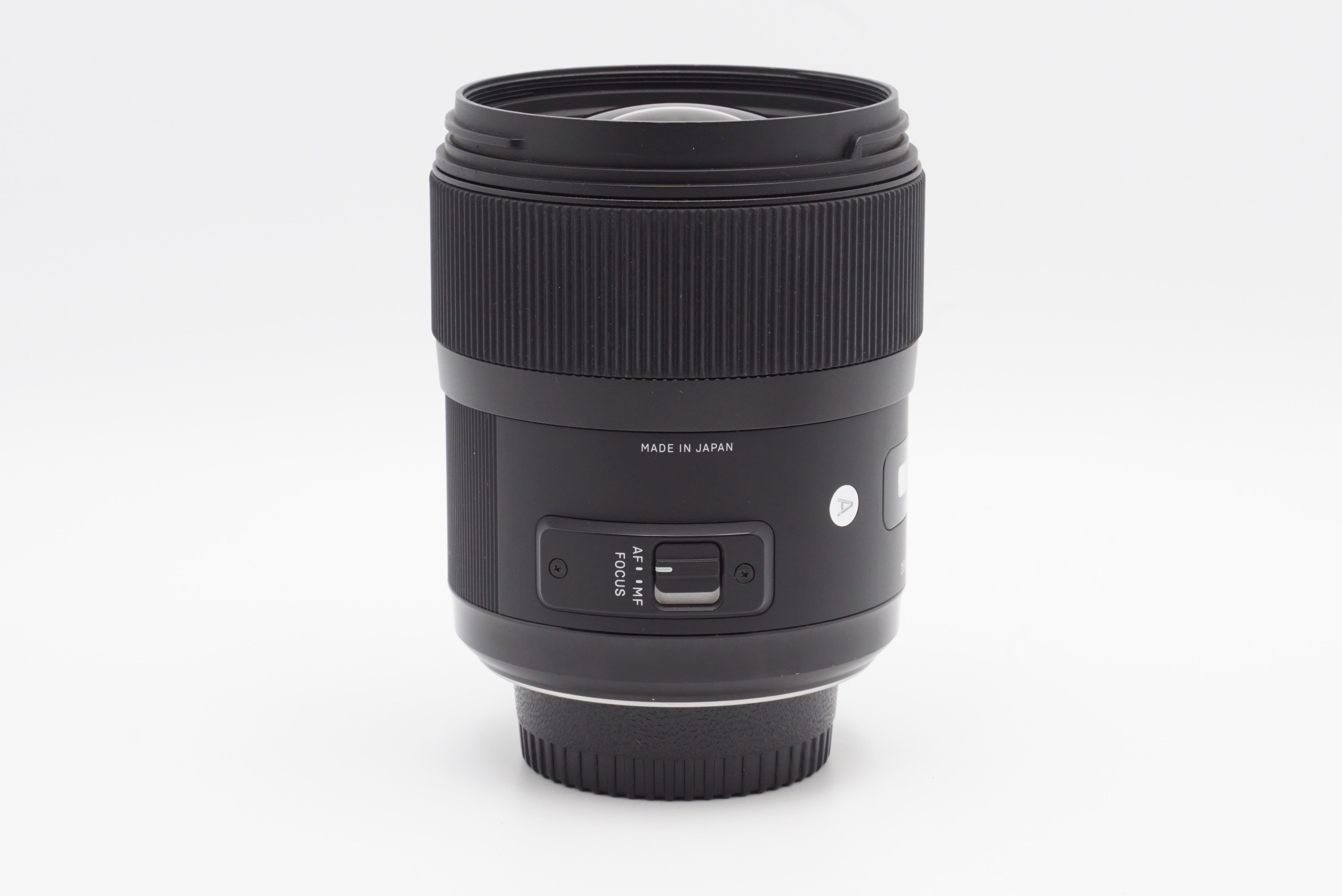 Used Sigma 35mm f/1.4 DG HSM Art Lens for Nikon F Mount - Fast Aperture Prime Lens for Portraits, Low Light & Street Photography (Model #53794747CM) | Perfect for Wedding, Travel & Night Photography