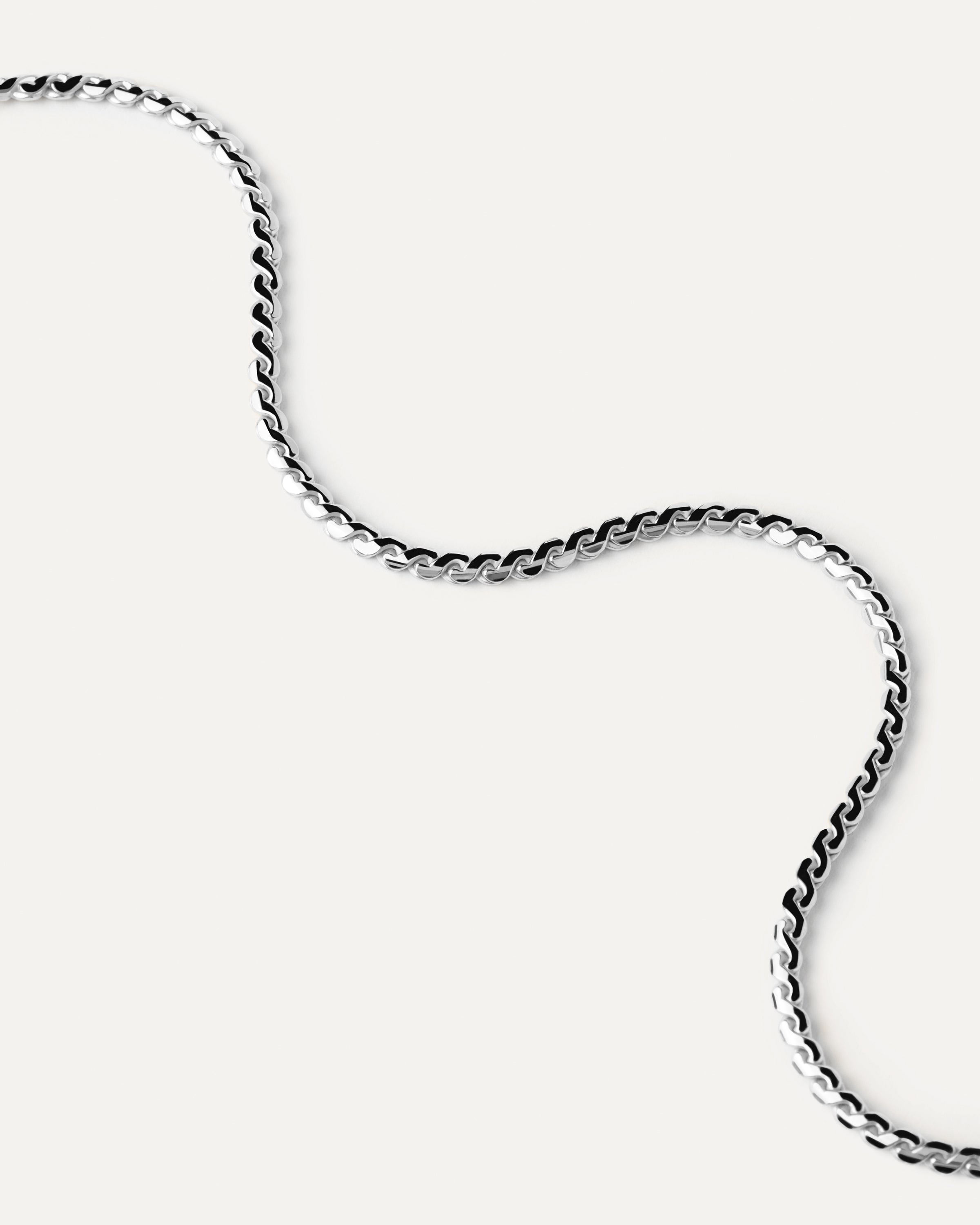 Stylish Large Serpentine Silver Chain Necklace for Women - Elegant Layering Piece for Everyday Wear, Date Nights & Special Occasions