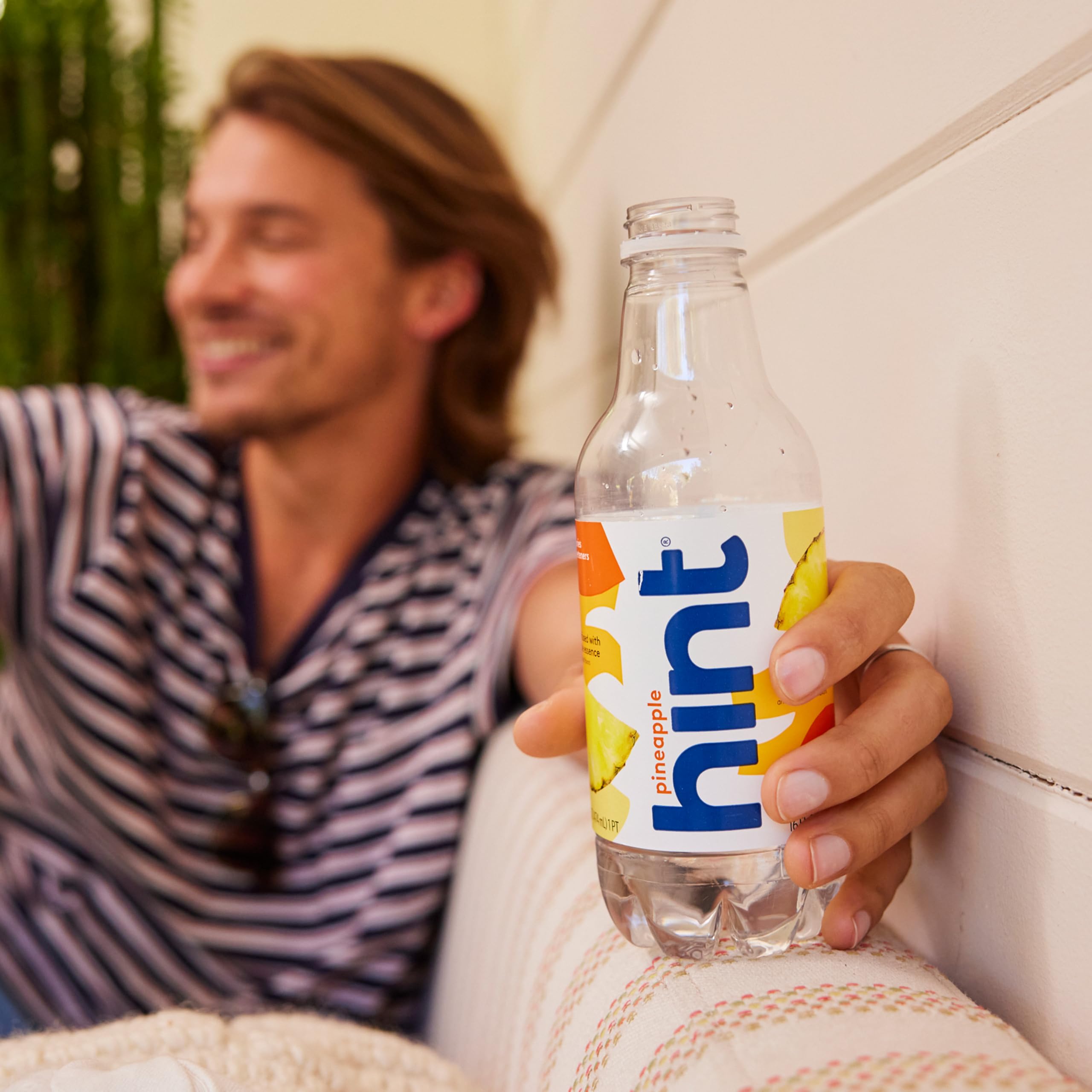 Hint Water Pineapple - 100% Natural Pineapple Infused Water, Zero Sugar, Zero Calories, No Artificial Sweeteners or Preservatives, 16 Fl Oz (Pack of 12) - Perfect for Hydration, Weight Loss & Healthy Lifestyle