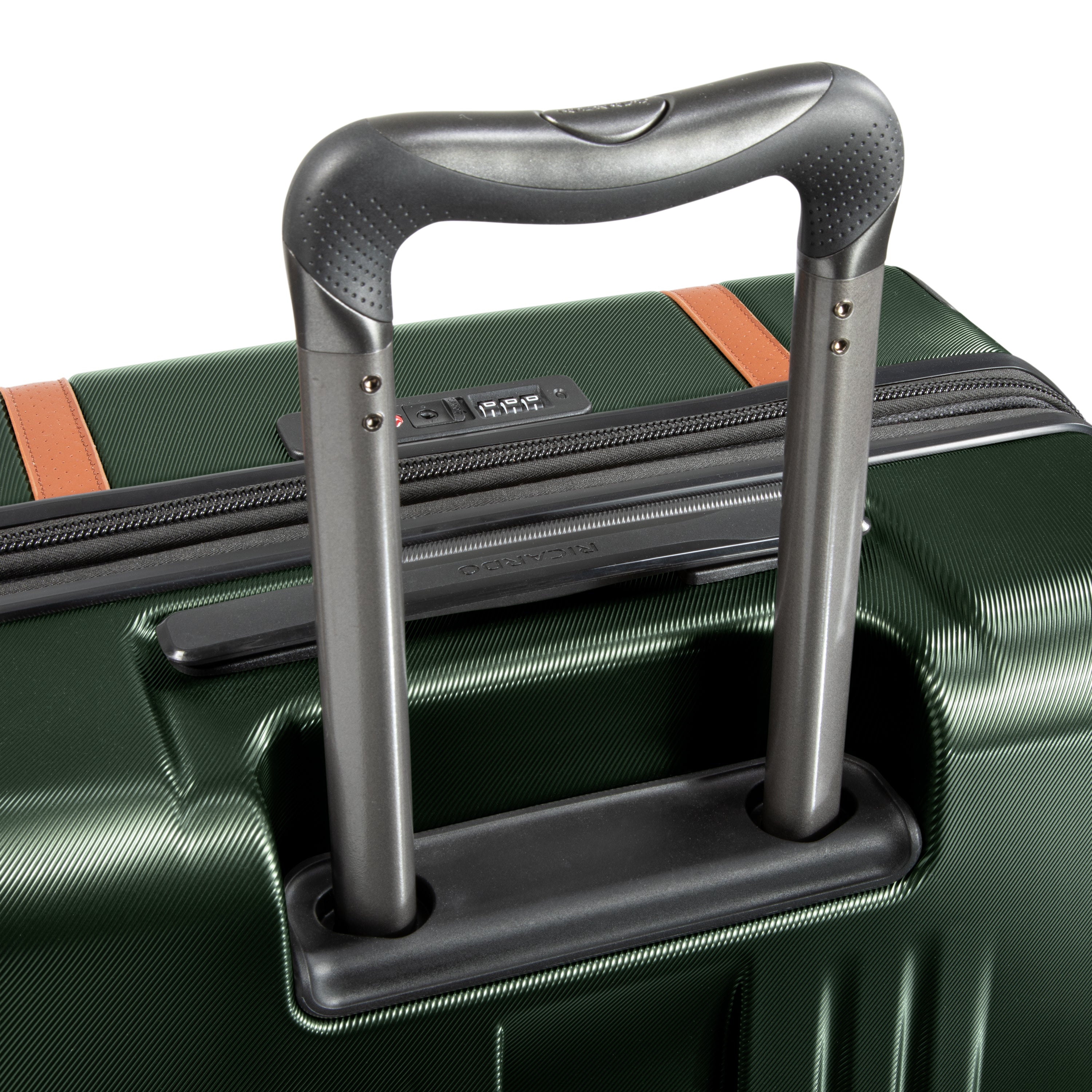 Ricardo Beverly Hills Montecito 2.0 Expandable Hardside Spinner Luggage - Large Check-In Suitcase for Travel, Business Trips & Vacations