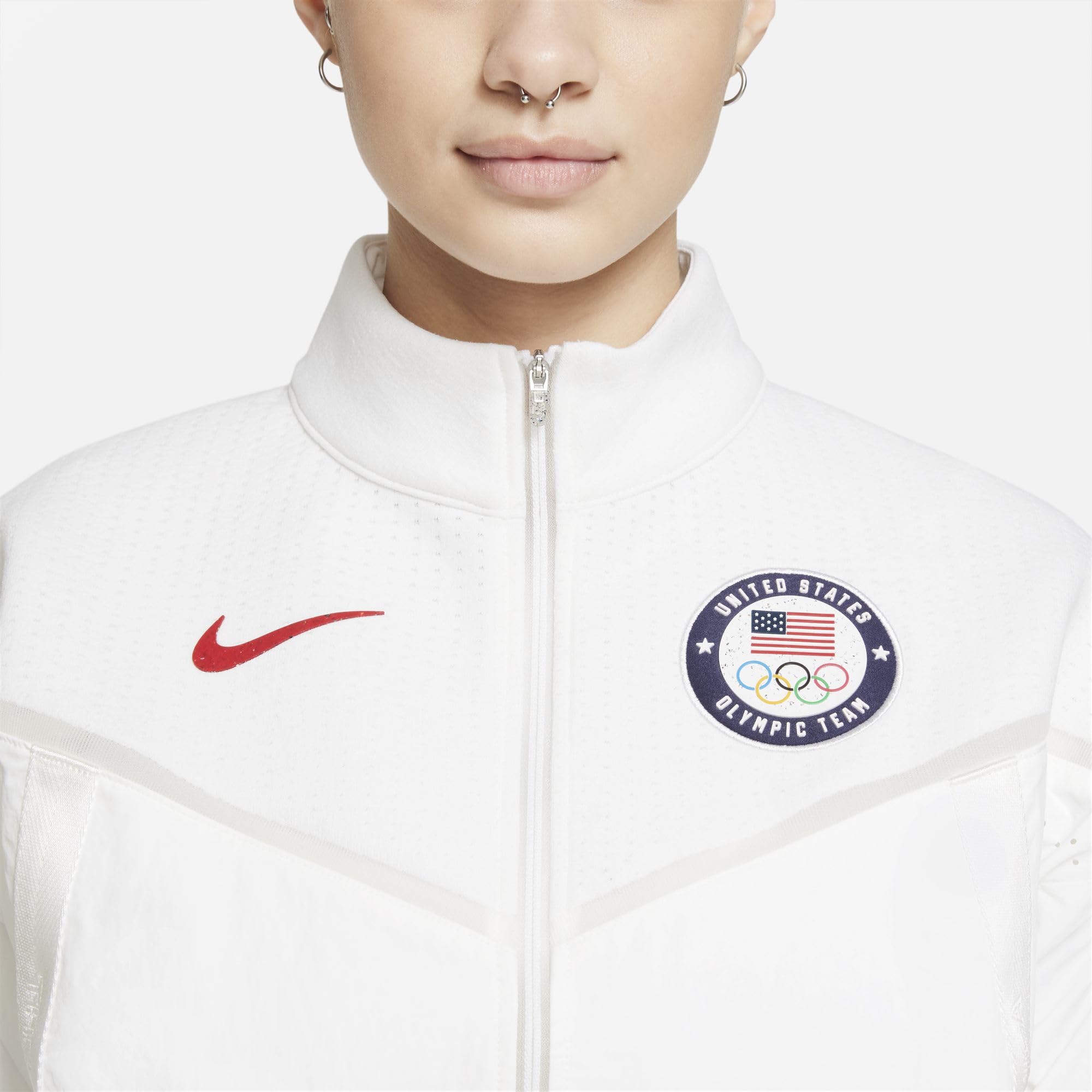Nike Team USA Windrunner Women's Medal Stand Jacket - Medium, White - Perfect for Olympics, Sports Events & Outdoor Activities