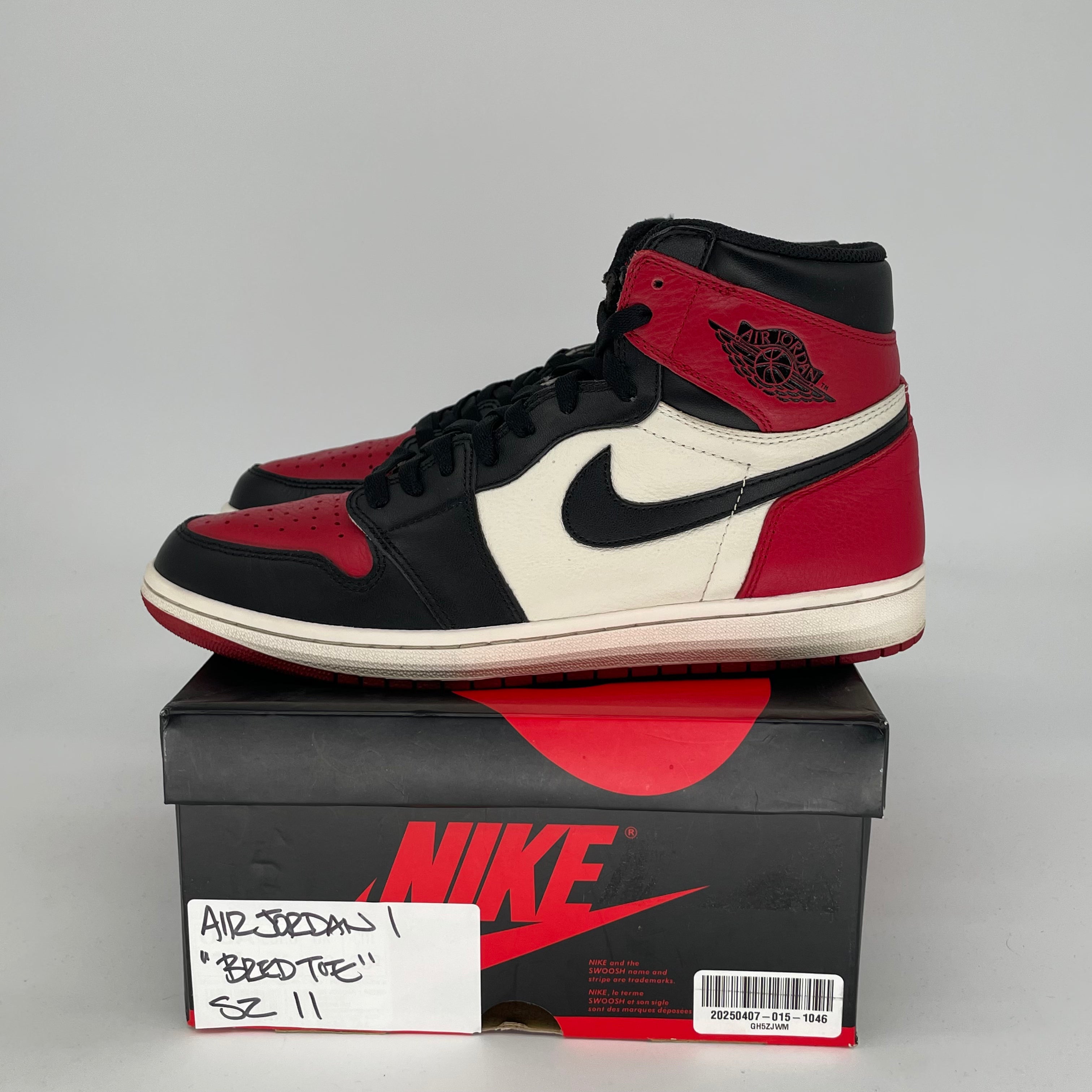 AIR JORDAN 1 Retro High OG 