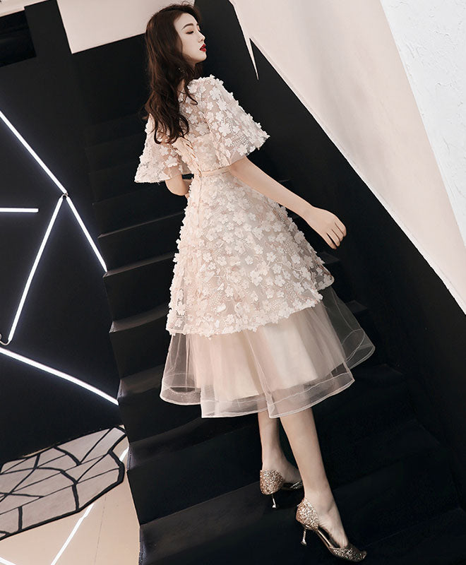 Elegant Champagne Tulle Lace Short Prom Dress - A-Line Evening Gown for Homecoming, Cocktail Parties & Special Occasions