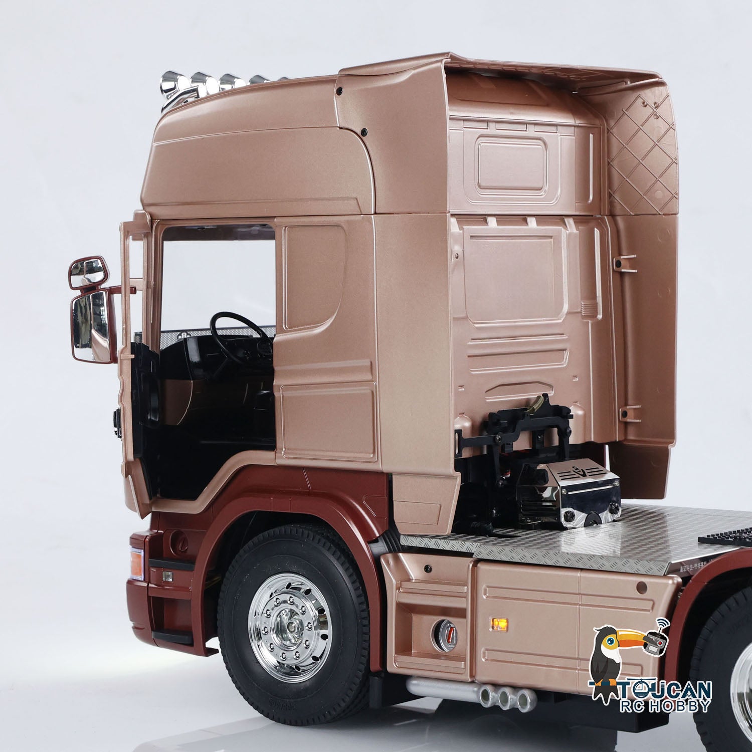 1/14 Scale 3 Axles R620 6x4 RC Tractor Truck - High Roof Cabin, DIY Remote Control Lorry Car Model with RTR ST8 Radio System, ESC, Smoke & Light Effects - Perfect for Hobbyists, Collectors and RC Truck Racing Enthusiasts