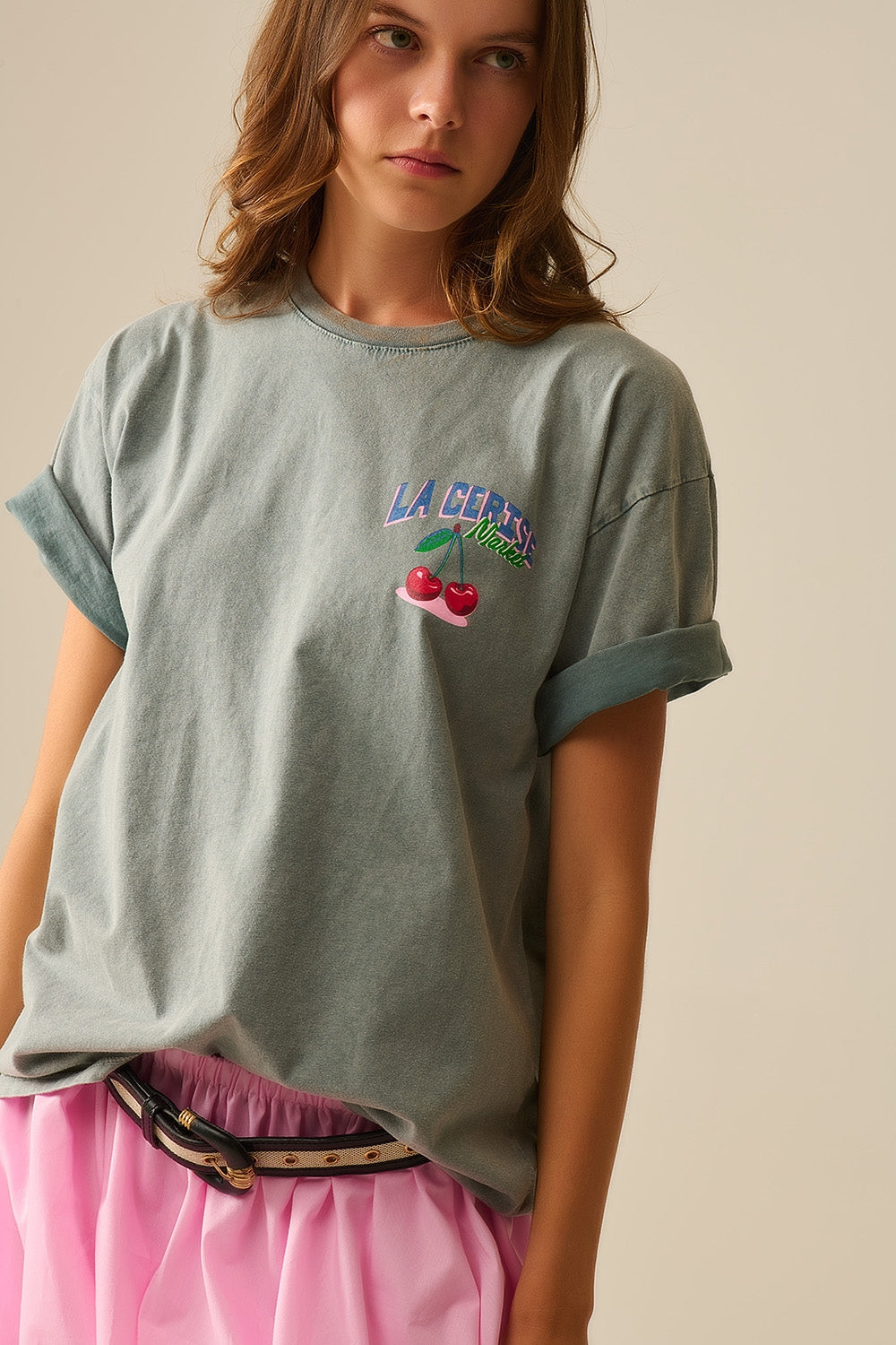 Premium Italian Made Graphic T-Shirt in Grey - La Cerise Market Saint Tropez Design | Casual Wear, Street Style & Vacation Outfits