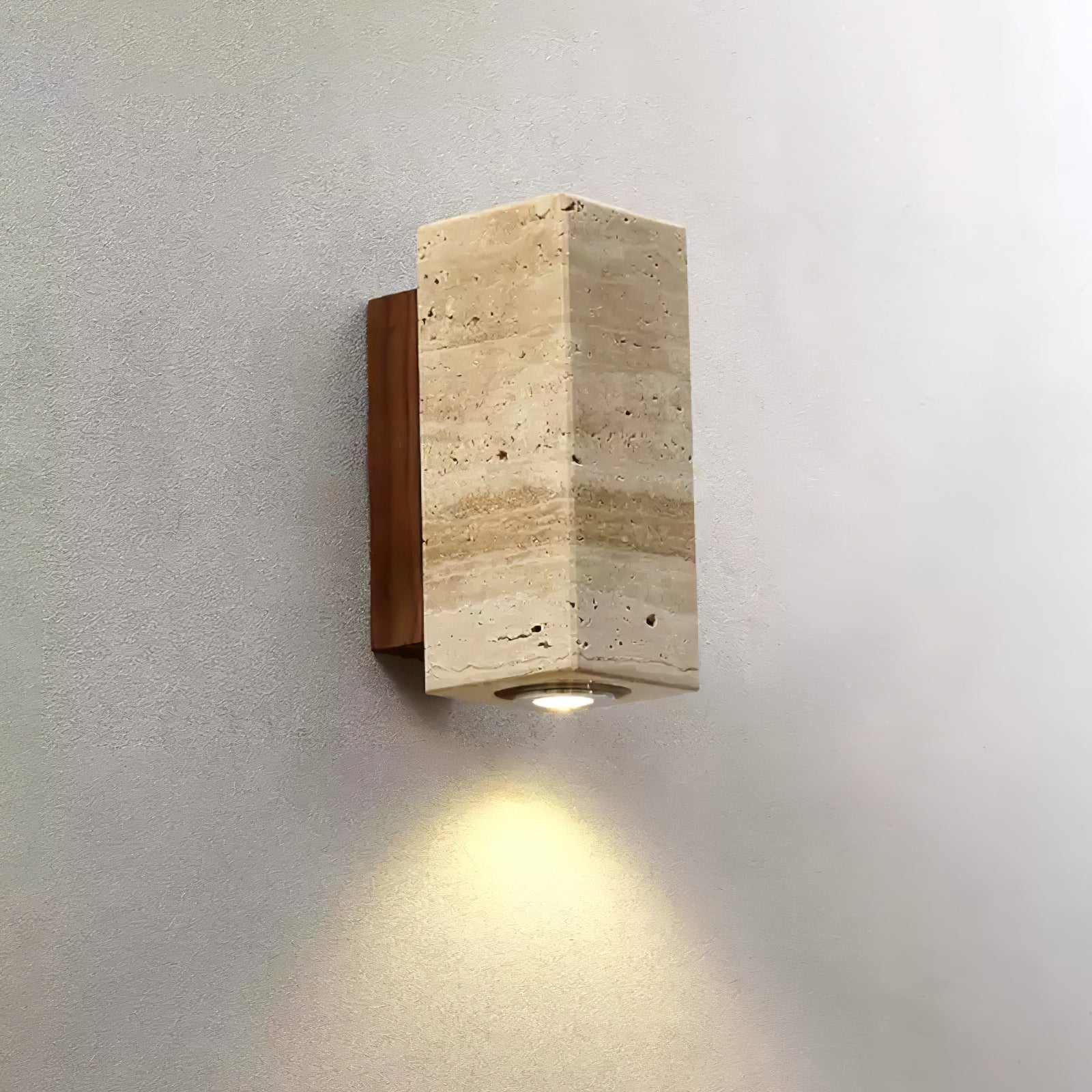 Modern Plug-in Wall Sconce with Adjustable Arm - Perfect for Bedroom, Living Room & Hallway Lighting