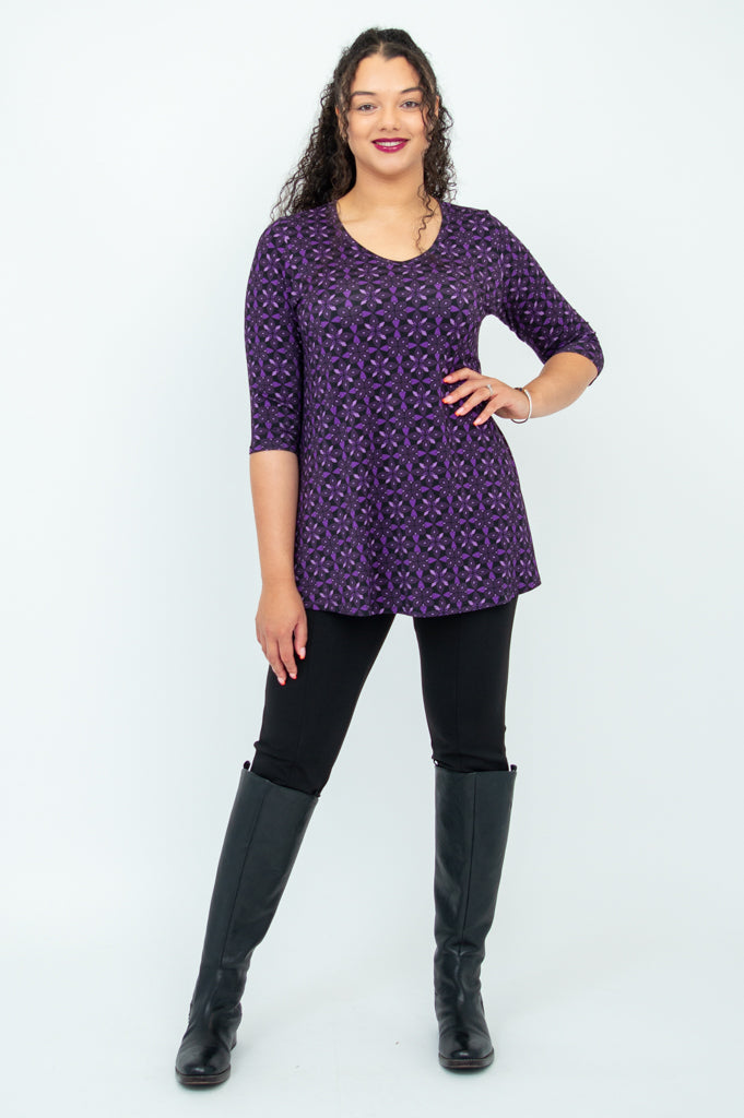 Stylish Courage Tunic with Geo Flower Print - Soft Bamboo Fabric - Perfect for Casual Wear & Summer Outfits - Final Sale