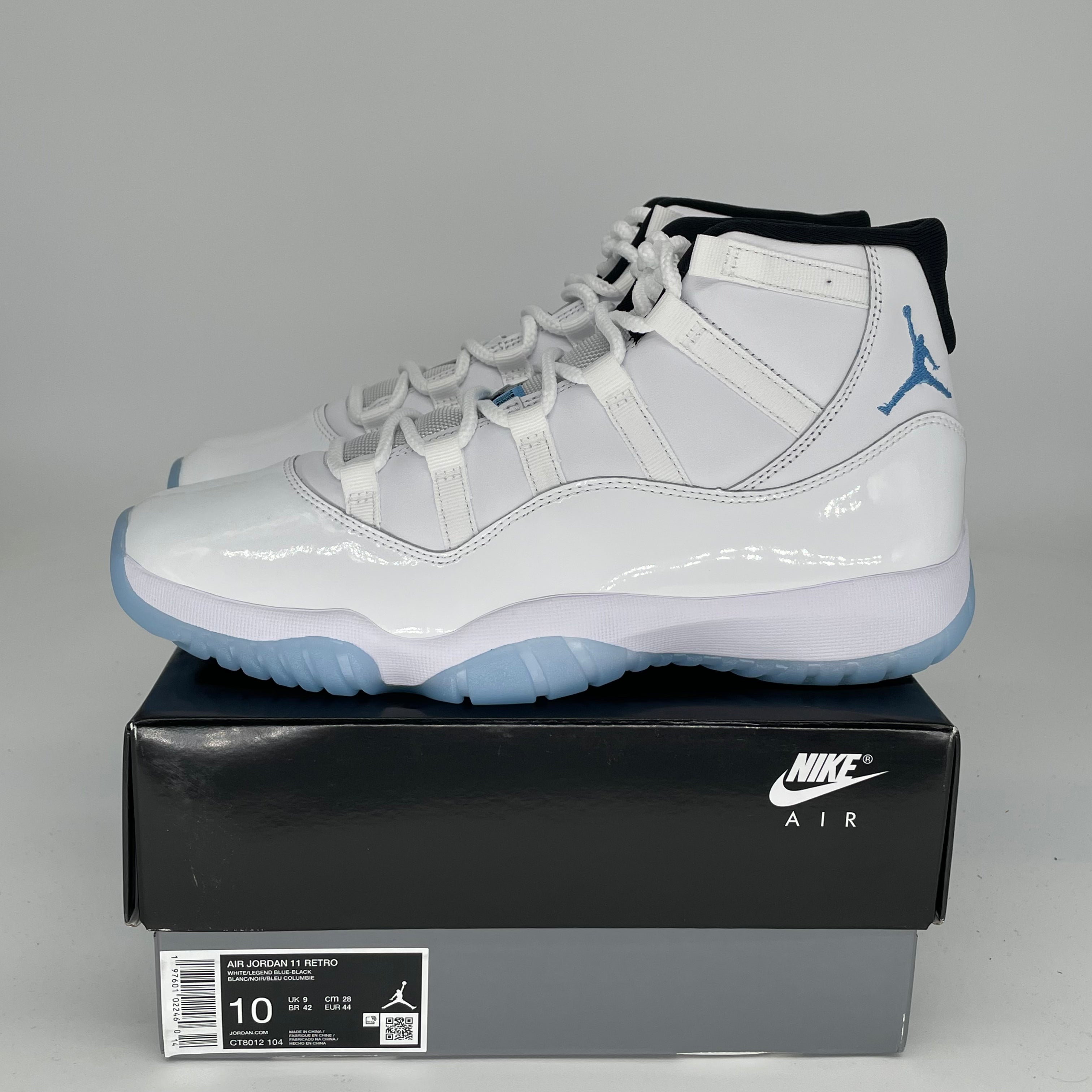 AIR JORDAN 11 LEGEND BLUE Men's Basketball Shoes Size 10 - Retro Style, High Performance Sneakers for Sports & Casual Wear | Perfect for Basketball Games, Gym Workouts and Street Fashion