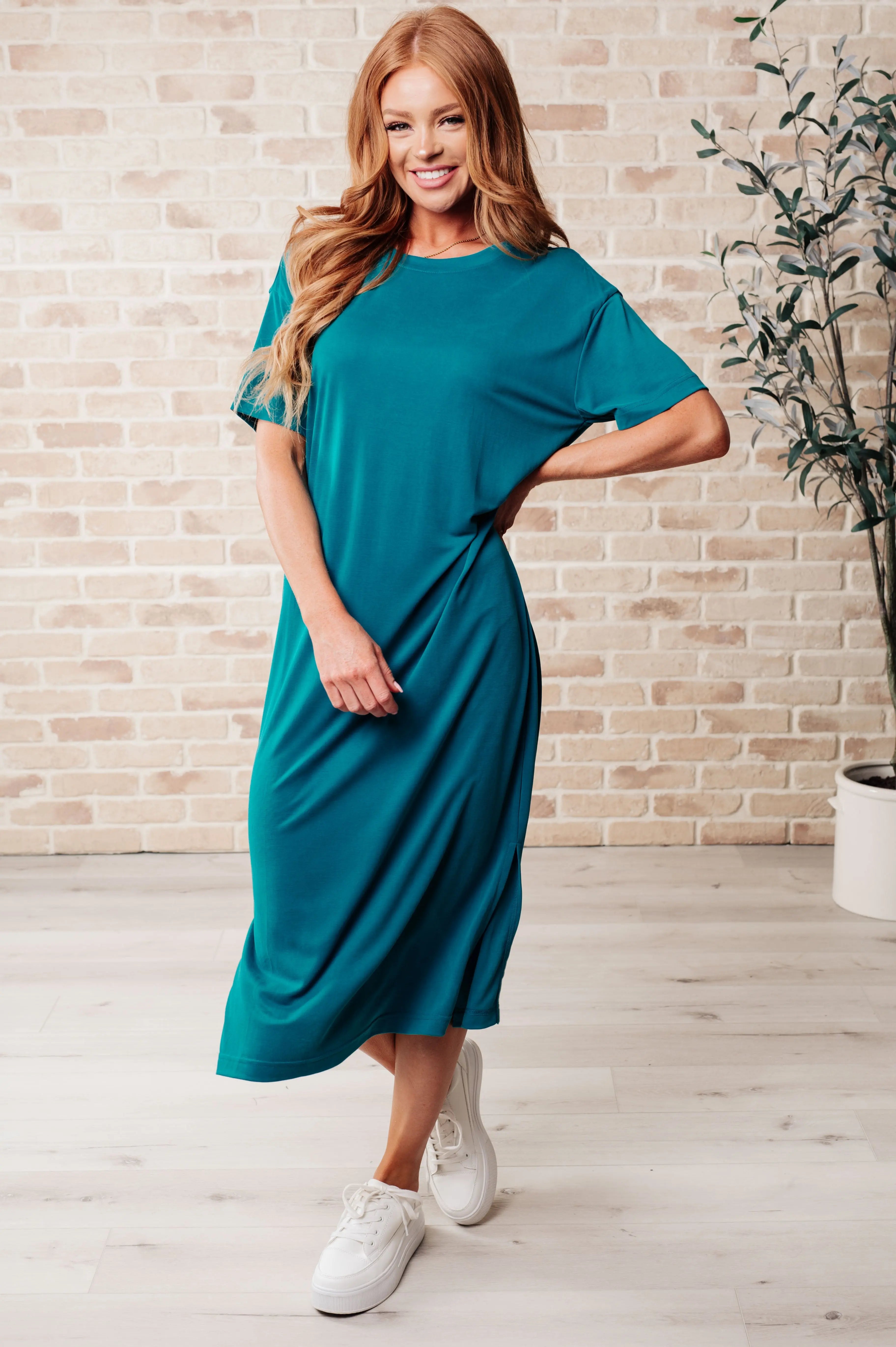 Stylish Drop Shoulder Maxi Dress in Teal - Comfortable Summer Beach Dress for Women, Perfect for Vacations, Parties & Casual Outings