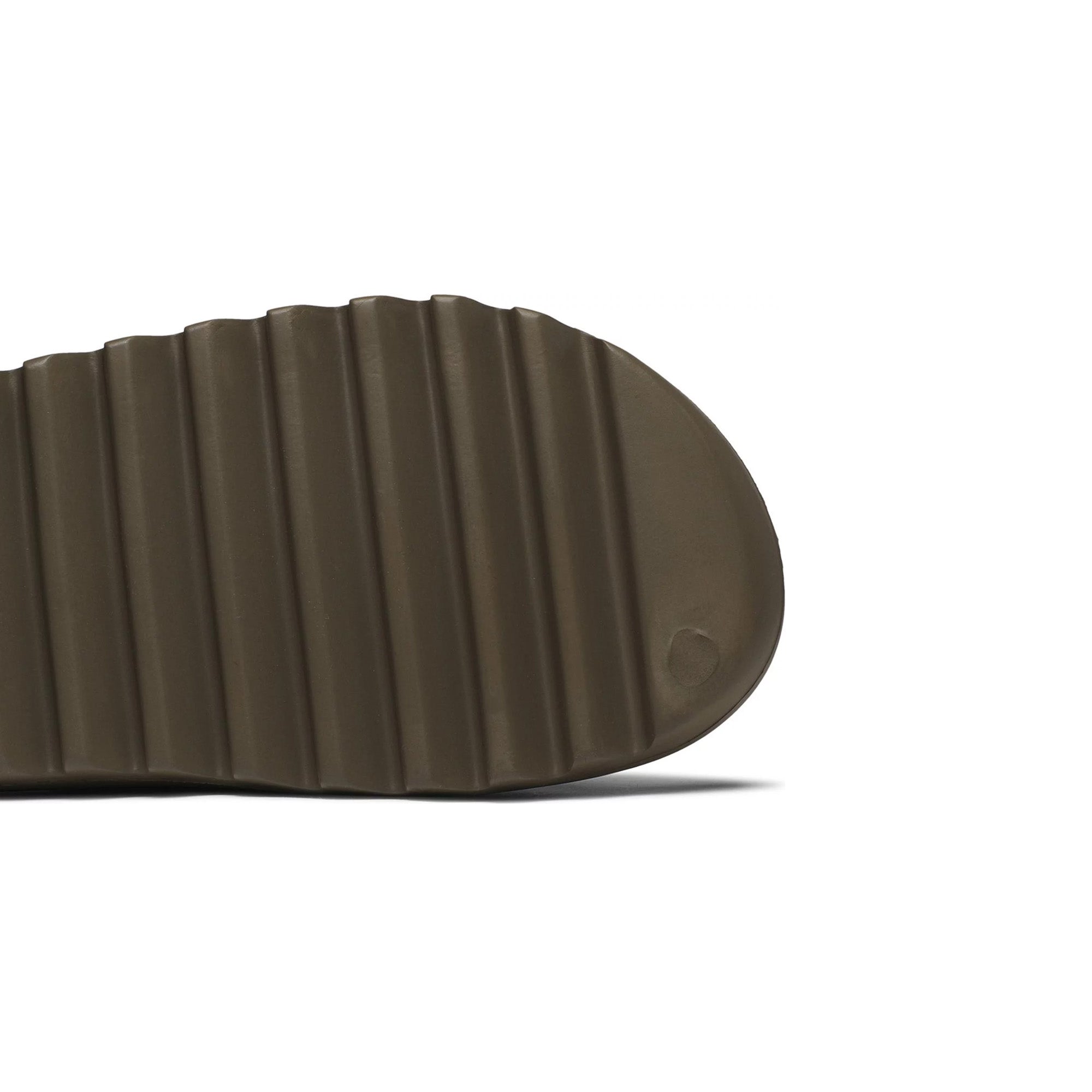 Adidas Yeezy Slide 'Earth Brown' (2020) - Comfortable Unisex Slides for Men & Women - Perfect for Beach, Pool, Gym & Casual Wear