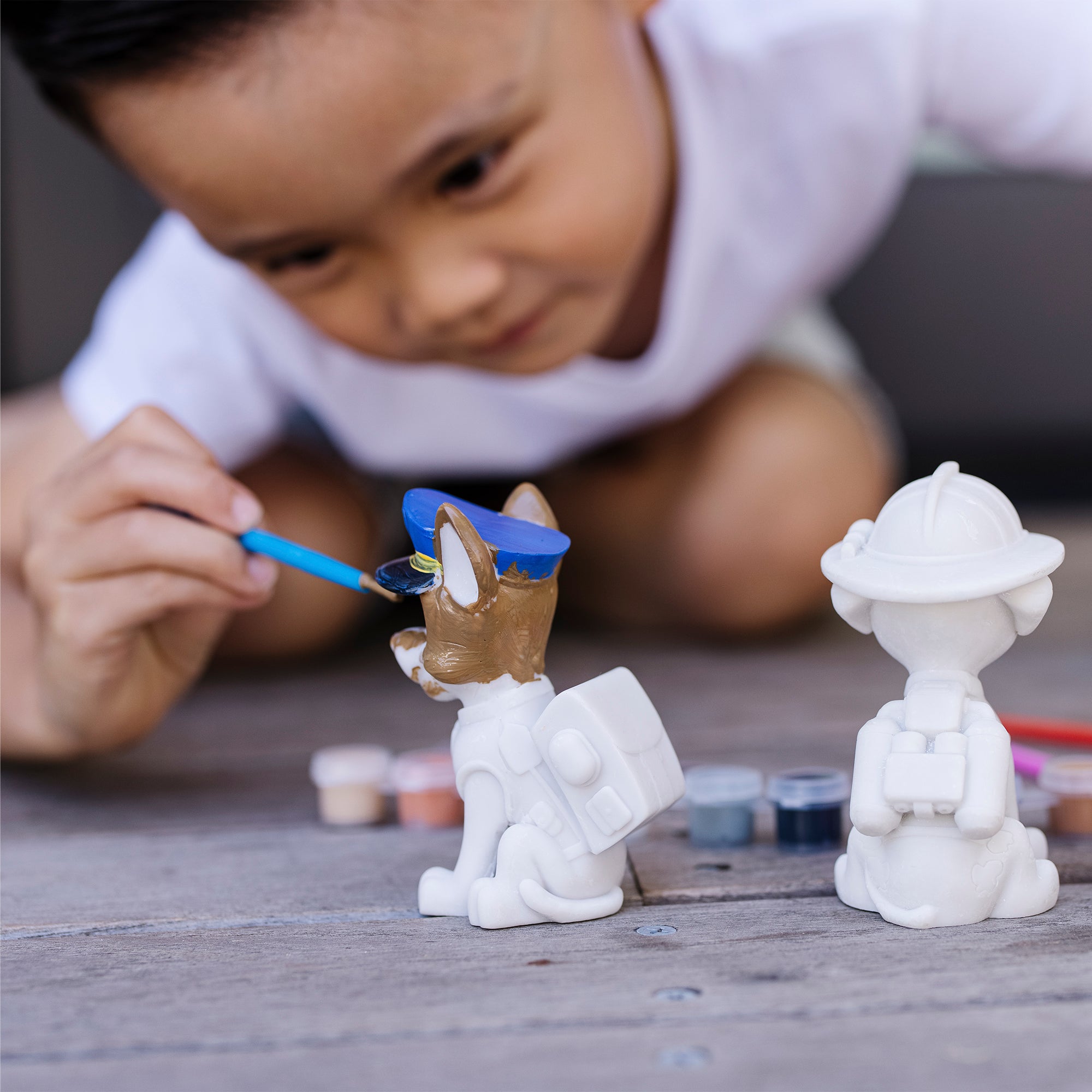 PAW Patrol Craft Kit - 6 Pup Figurines DIY Set for Kids, Marshall Chase Skye Rubble Rocky Zuma - Creative Arts & Crafts Activity for Birthday Parties & Playtime