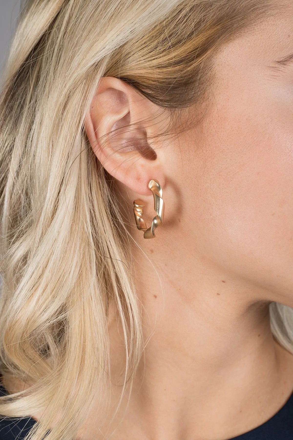 Twisted Hoop Earrings for Women - Trendy Gold & Silver Boho Dangle Earrings - Perfect for Parties, Weddings & Everyday Wear