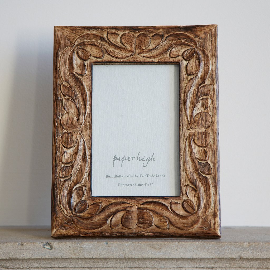 Handmade Paper High Jaraja Mango Wood Picture Frame for 6x4 Inch Photos - Rustic Home Decor, Wedding Gift, Wall Display