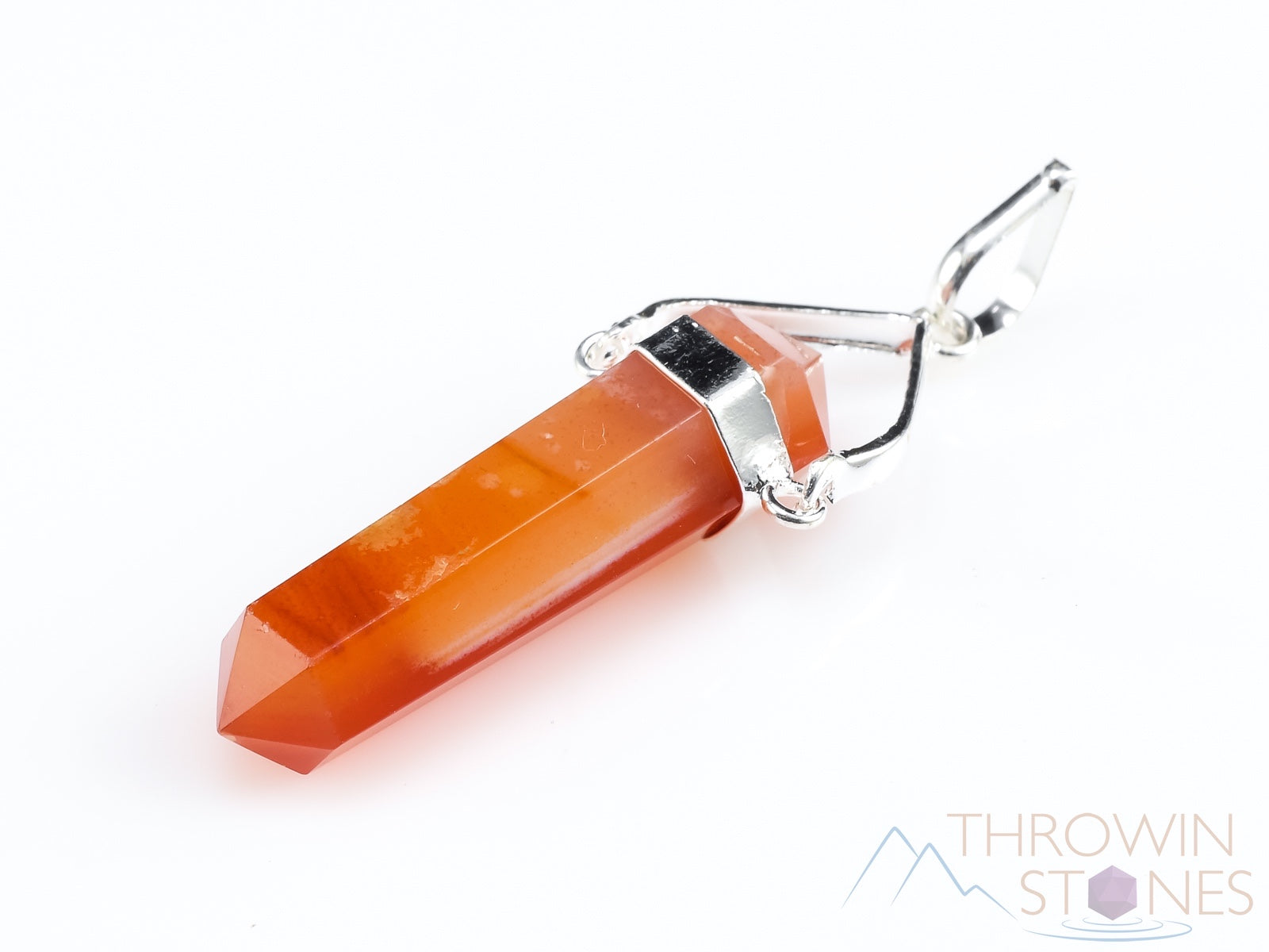 Natural Carnelian Crystal Pendant Necklace - Handmade Healing Stone Jewelry with Crystal Points - Spiritual Energy & Chakra Balancing - Perfect for Meditation, Yoga & Gift Giving E0916