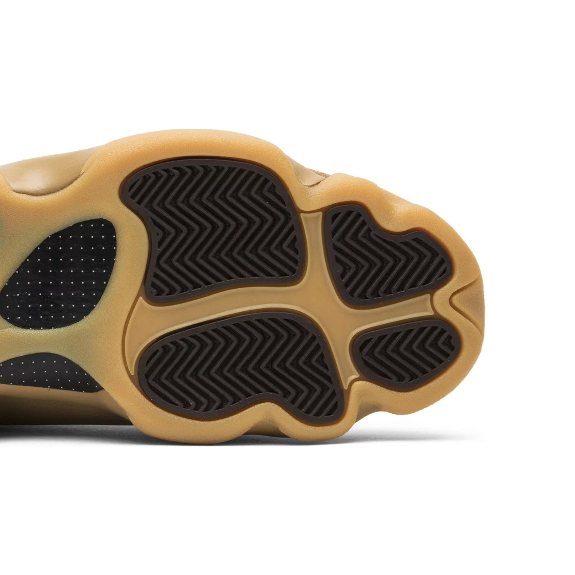 Air Jordan 13 Retro 'Wheat' Basketball Shoes (2017 Release) - Men's High-Top Sneakers for Casual Wear & Street Style