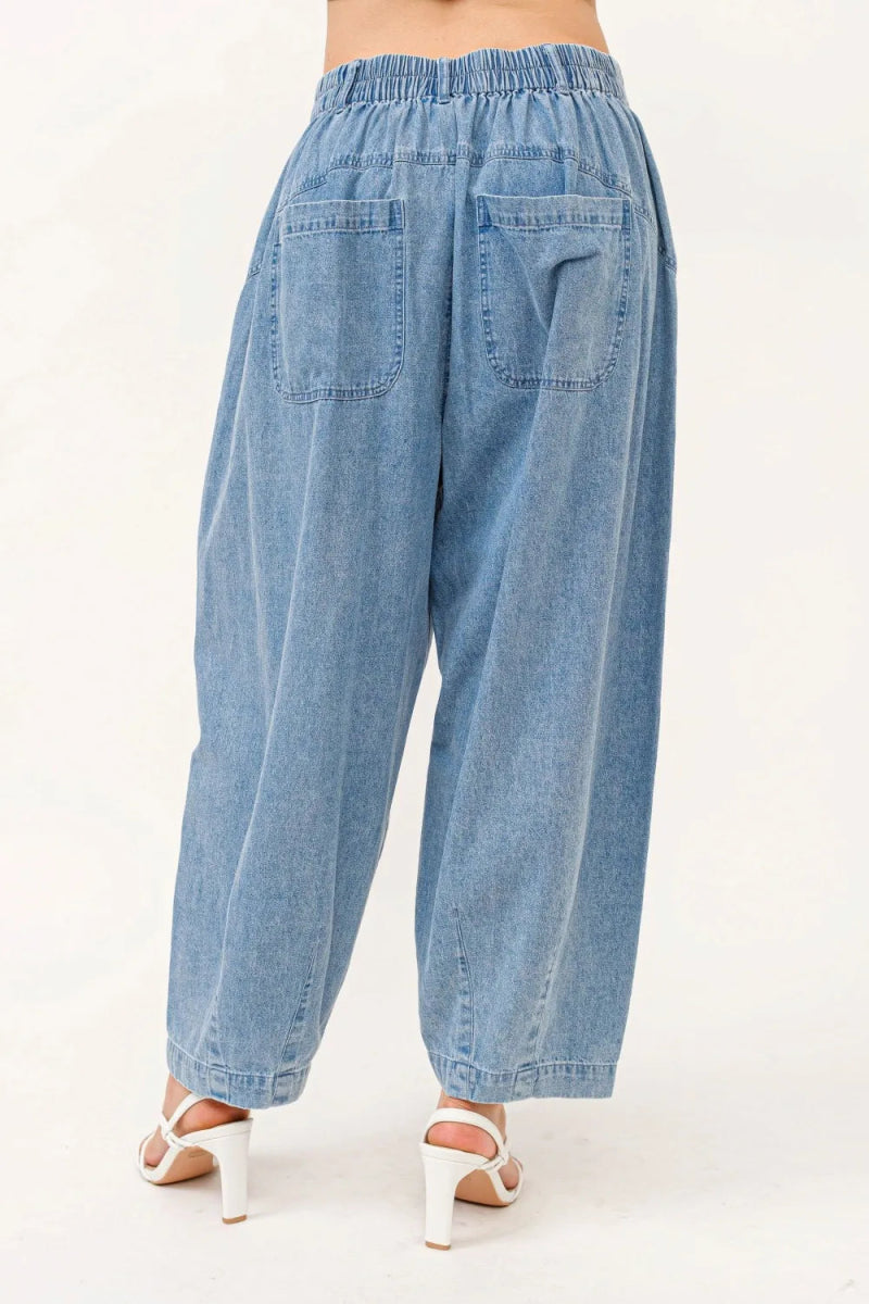 **Women's Elastic Back Pleated Baggy Jeans - Comfortable High Waist Loose Fit Denim Pants for Casual Wear & Street Style**