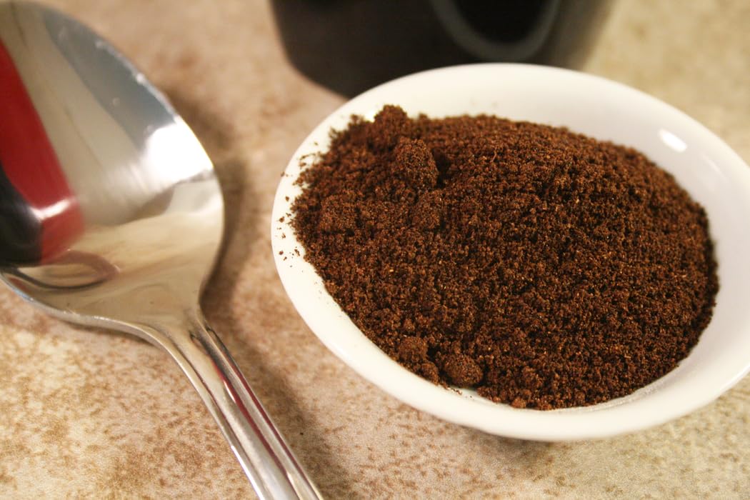 Organic Vanilla Bean Powder - Premium Raw Madagascar Bourbon Vanilla for Baking, Coffee & Desserts - 1 oz (28g) - Non-GMO, Gluten-Free, Vegan-Friendly