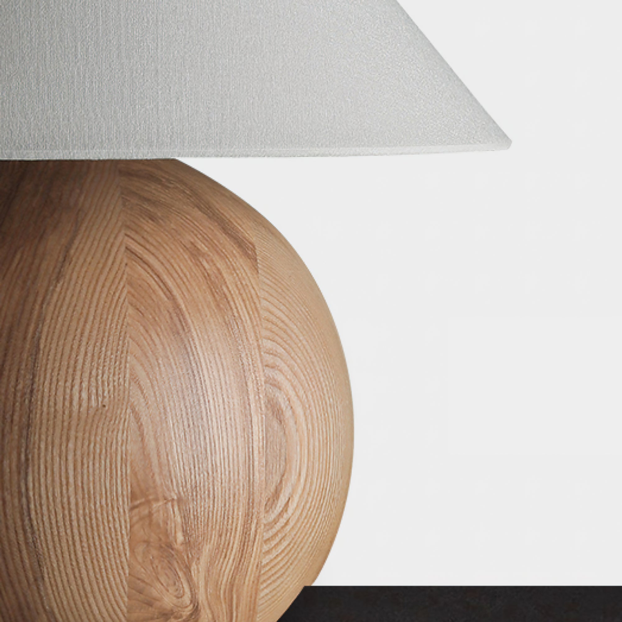 Modern Wooden Corner Log Table Lamp - Rustic Home Decor for Living Room, Bedroom & Office - Warm Ambient Lighting for Cozy Spaces