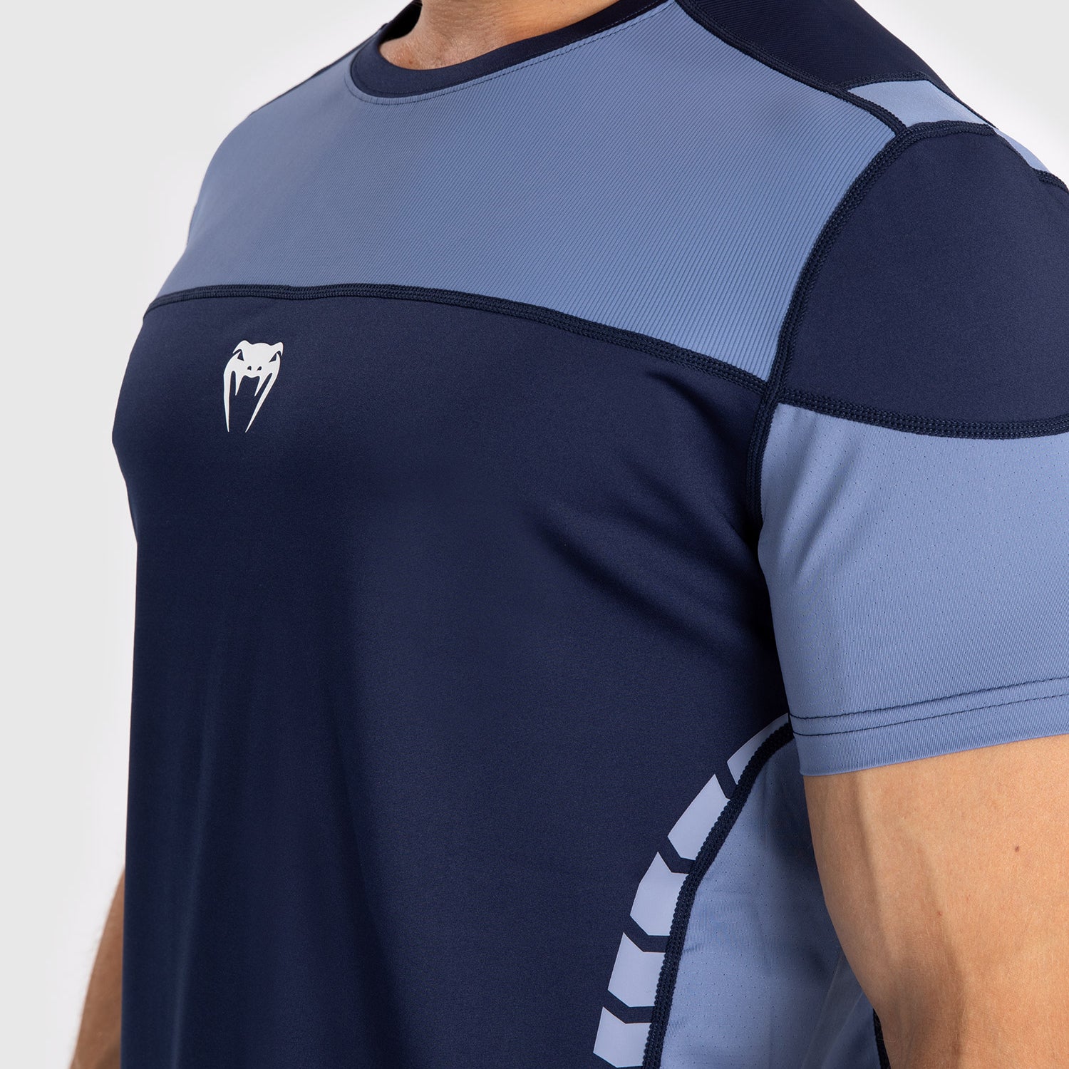 Venum Tempest Men's Dry Tech Performance T-Shirt - Moisture Wicking, Breathable Workout Shirt for Gym & Training - Navy Blue/Blue - Ideal for MMA, Boxing & Fitness Activities