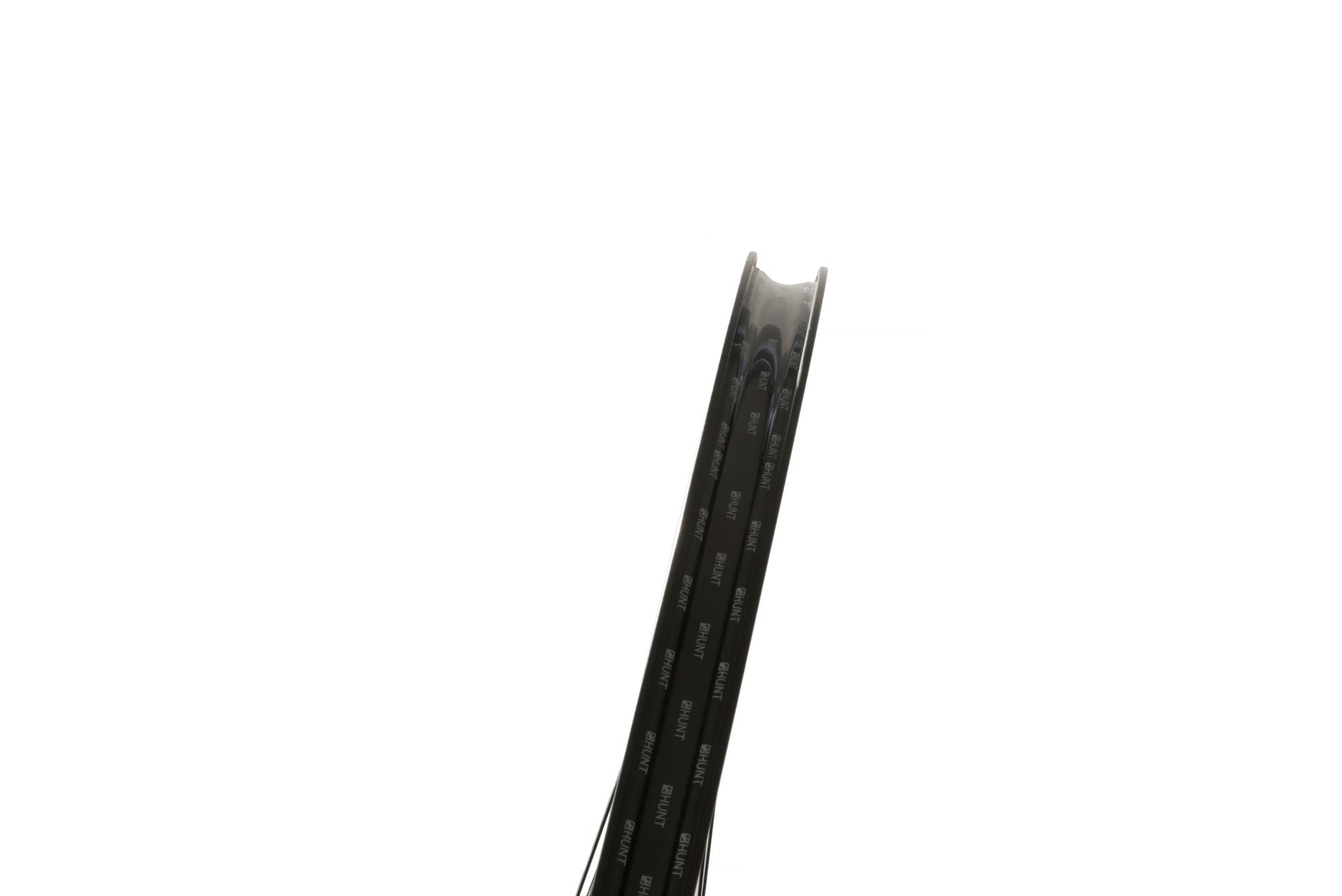 RE:NEW HUNT Race Aero SuperDura Lightweight Carbon Fiber Wheelset - High Performance Road Bike Wheels for Racing & Training | Perfect for Competitive Cyclists & Endurance Riders