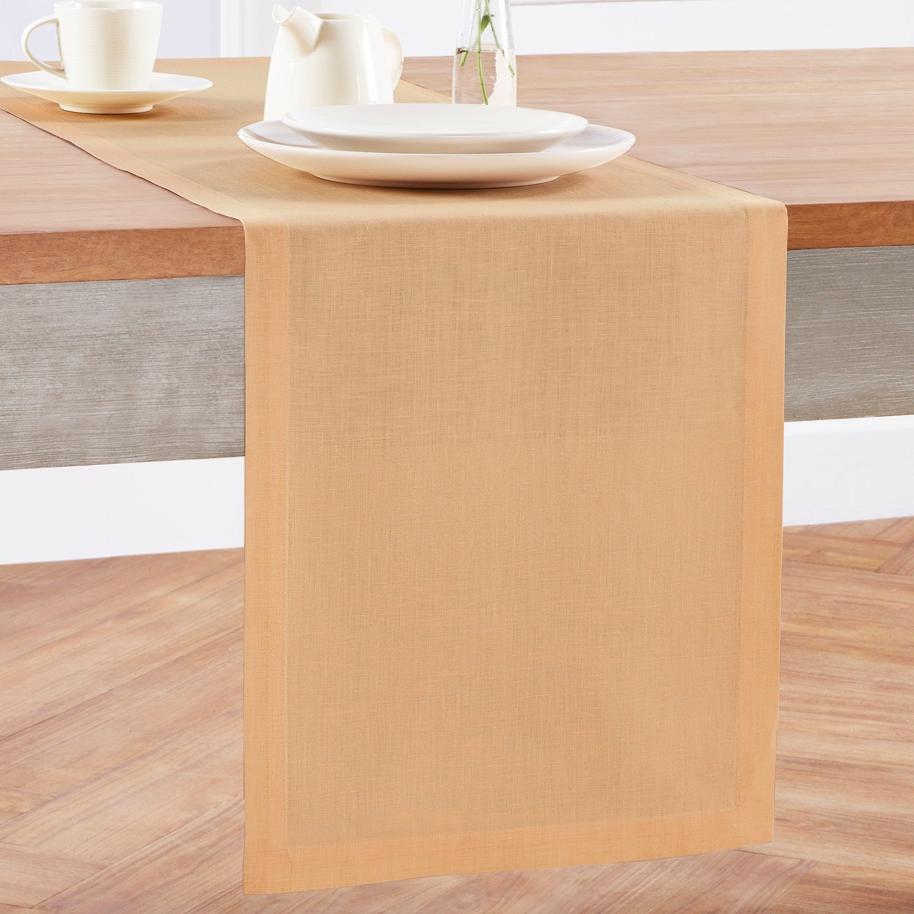 Elegant Fete Table Runner for Weddings, Parties & Events - Premium Decorative Dining Table Cover for Home & Restaurant Decor