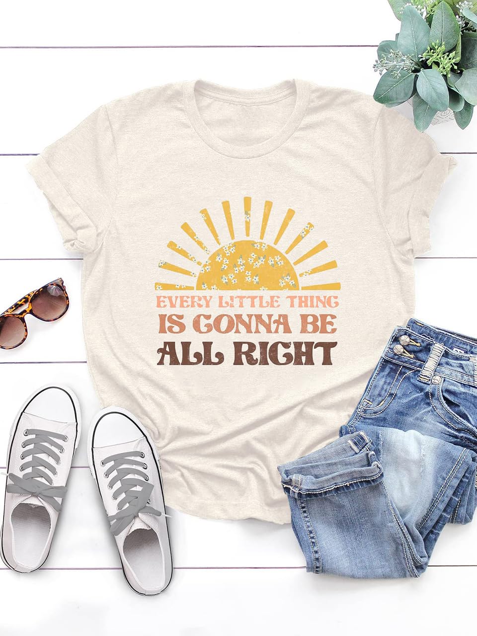 Trendy Women's Graphic Tee Shirts - Casual Summer Short Sleeve T-Shirts for Women - Loose Fit Comfortable Cotton Blouse - Perfect for Streetwear, Vacation & Everyday Outfits