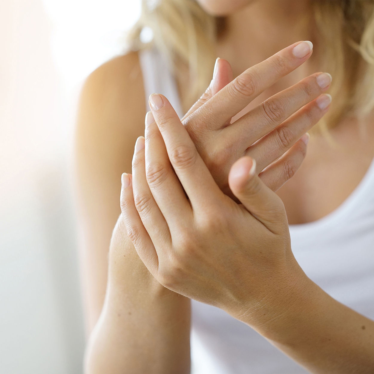 Hydraboost Hand Cream - Ultra Moisturizing & Nourishing for Dry Skin - Perfect for Winter Care & Daily Hydration