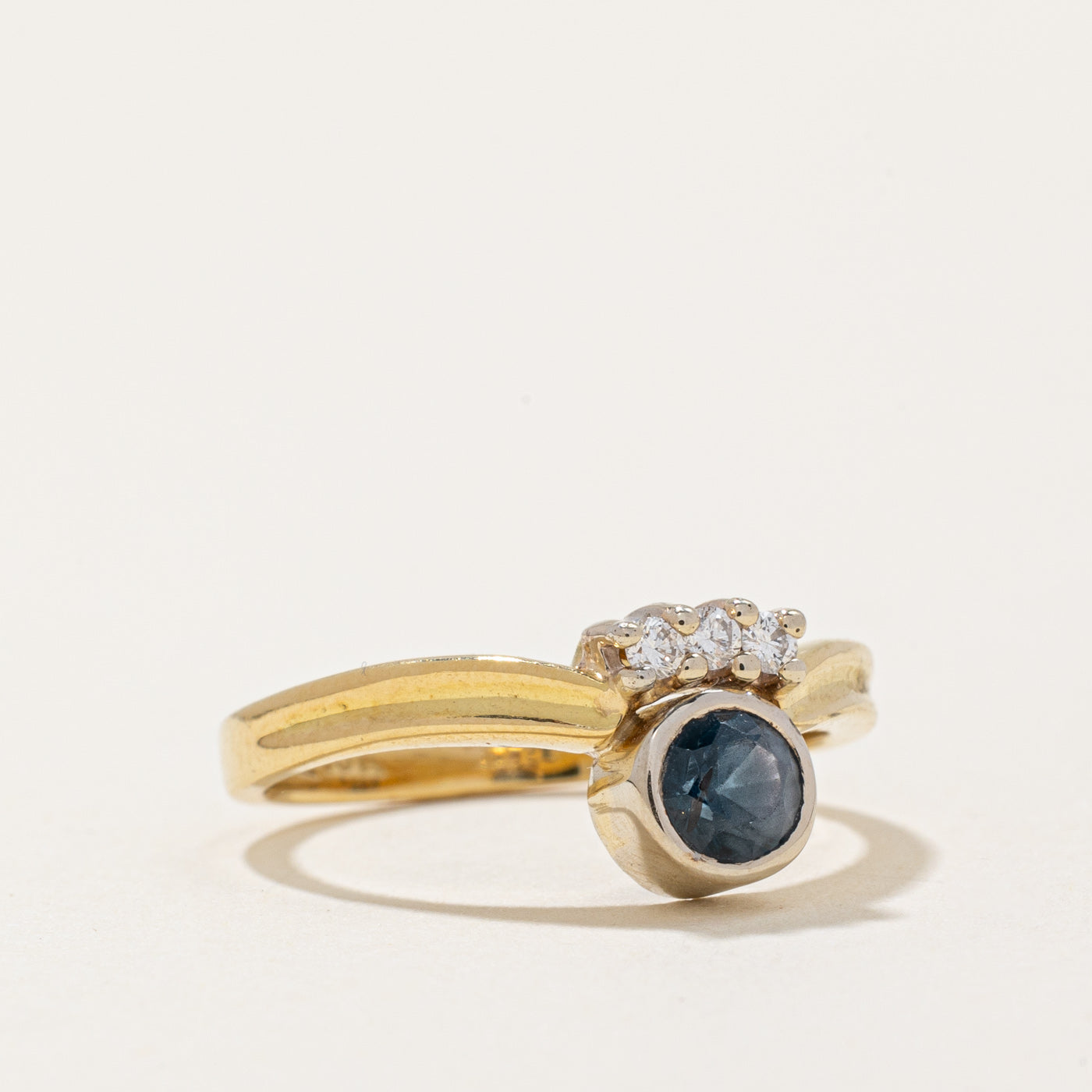 Exquisite 0.40ct Spinel & 0.045ctw Diamond Ring - Size 4.5 - Elegant Wedding, Engagement & Anniversary Jewelry Gift for Women