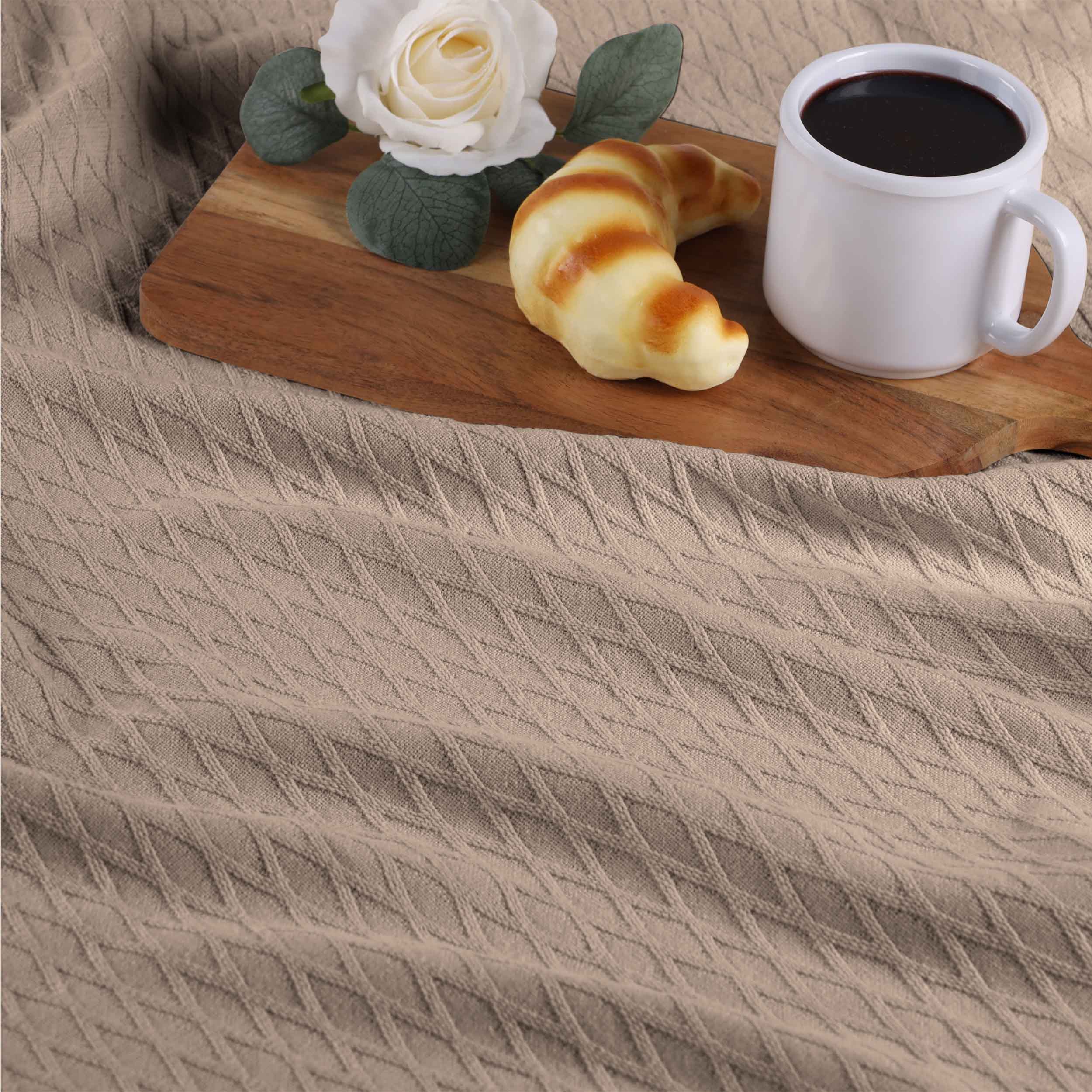 Premium Cotton All-Season Diamond Pattern Bed Blanket & Sofa Throw - Soft Cozy Blanket for Bedroom, Living Room, Travel and Gift Giving