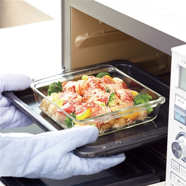 Iwaki Heat Resistant Glass Baking Dish - Oven Safe Casserole Pan for Baking, Roasting & Serving - Perfect for Lasagna, Casseroles & Desserts