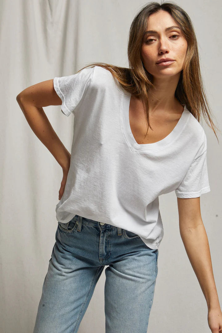 Perfect White Tee Hendrix T-Shirt - Classic Cotton Crewneck Shirt for Men & Women | Casual Wear, Layering, Everyday Outfits