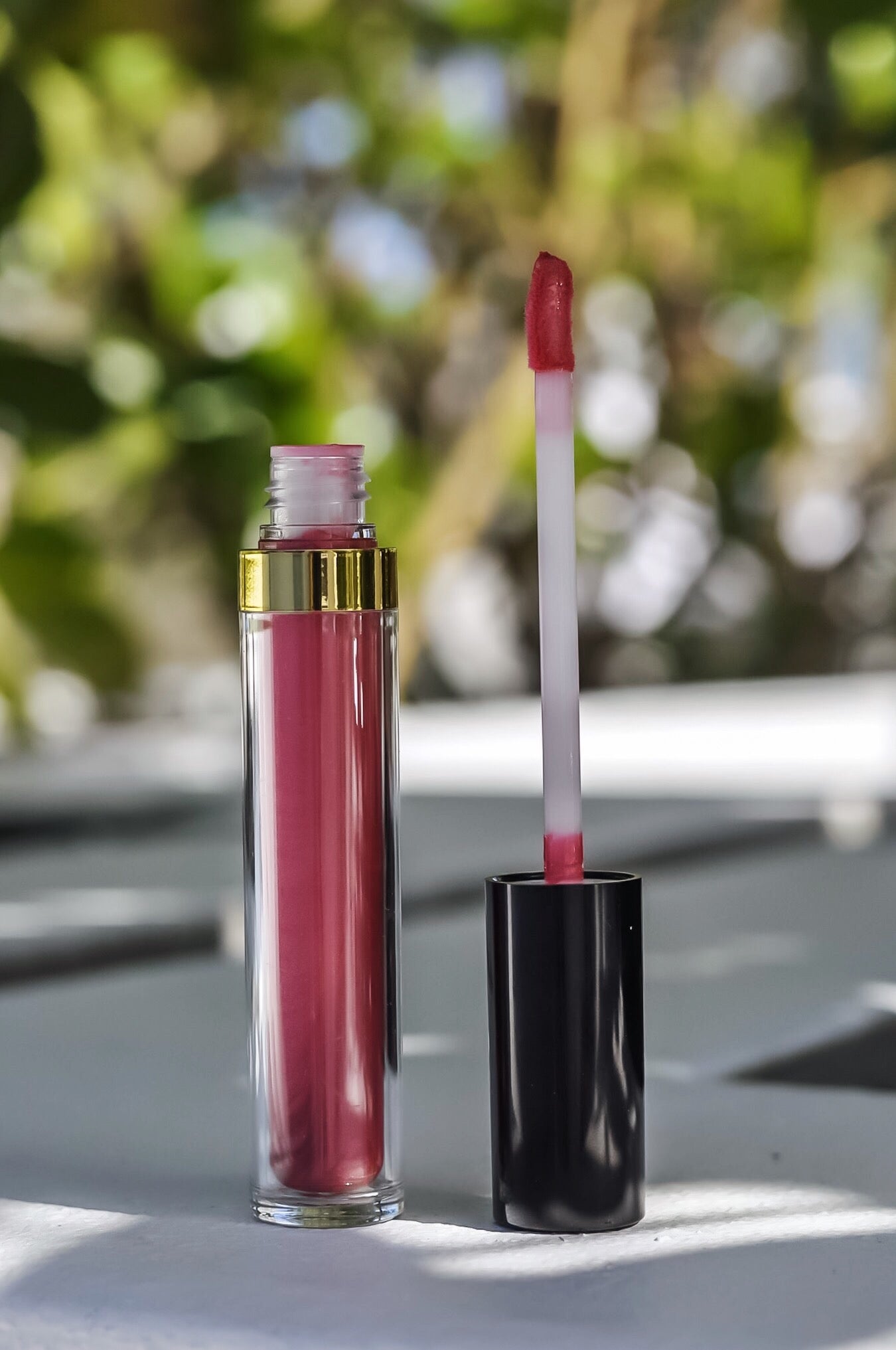 Best Hydrating Lip Gloss for Smooth & Plump Lips - Natural Moisturizing Formula with Vitamin E | Perfect for Daily Wear, Makeup Looks & Gift Giving