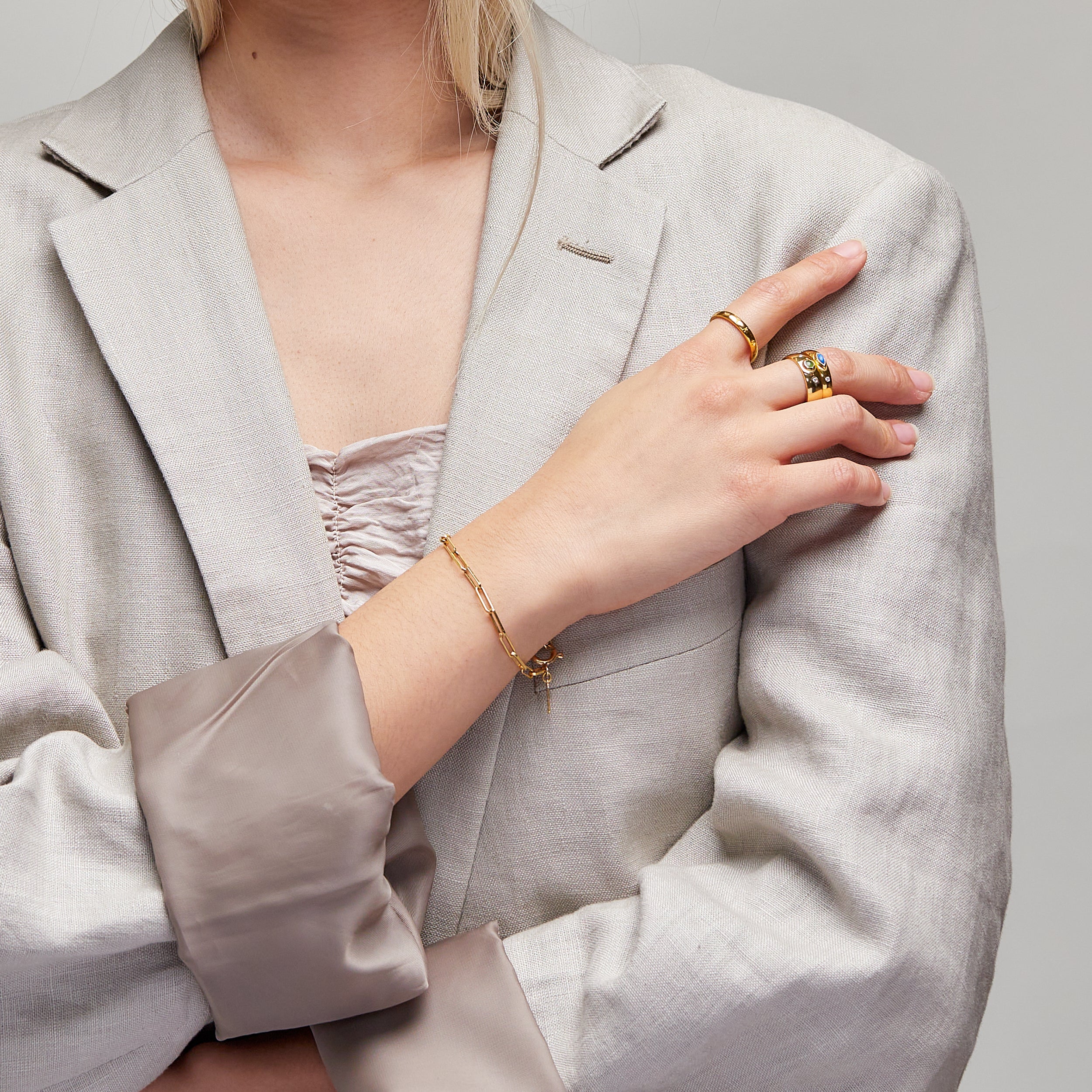 Elegant Gold Cairo Link Bracelet for Women - Trendy Layered Jewelry for Everyday Wear & Special Occasions