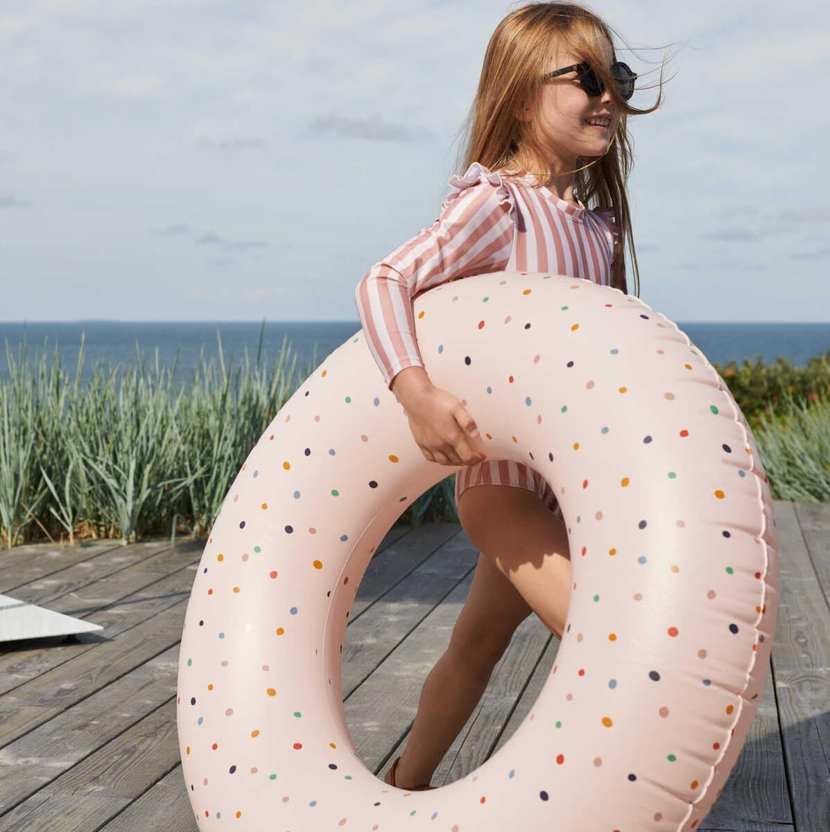 Girls Long Sleeve One Piece Swimsuits UPF 50+ Sun Protection Rash Guard Bathing Suit with Ruffle Butt - Perfect for Beach, Pool, Surfing & Summer Water Activities