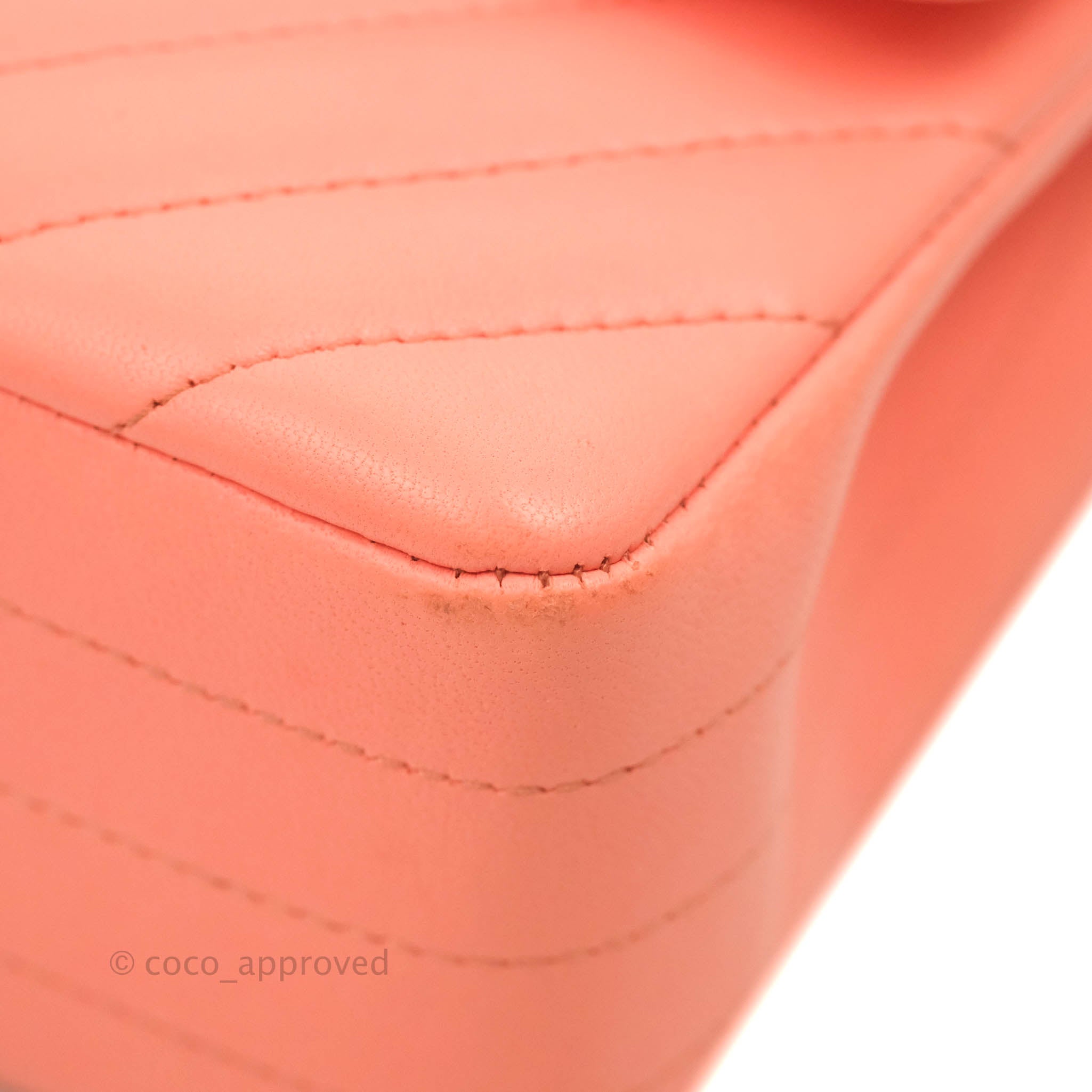 Chanel Classic M/L Medium Chevron Double Flap Bag in Coral Pink Lambskin with Aged Gold Hardware - Luxury Shoulder Bag for Women, Perfect for Parties, Weddings & Special Occasions