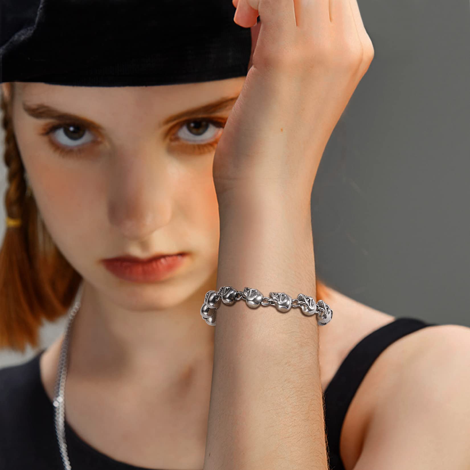 Gothic Skull Bracelets for Men & Women - Stainless Steel, 18K Gold Plated & Silver Black Punk Skeleton Chain Bracelet - Unisex Punk Jewelry for Rappers, Bikers & Party Accessories - Perfect for Concerts, Halloween & Gothic Fashion