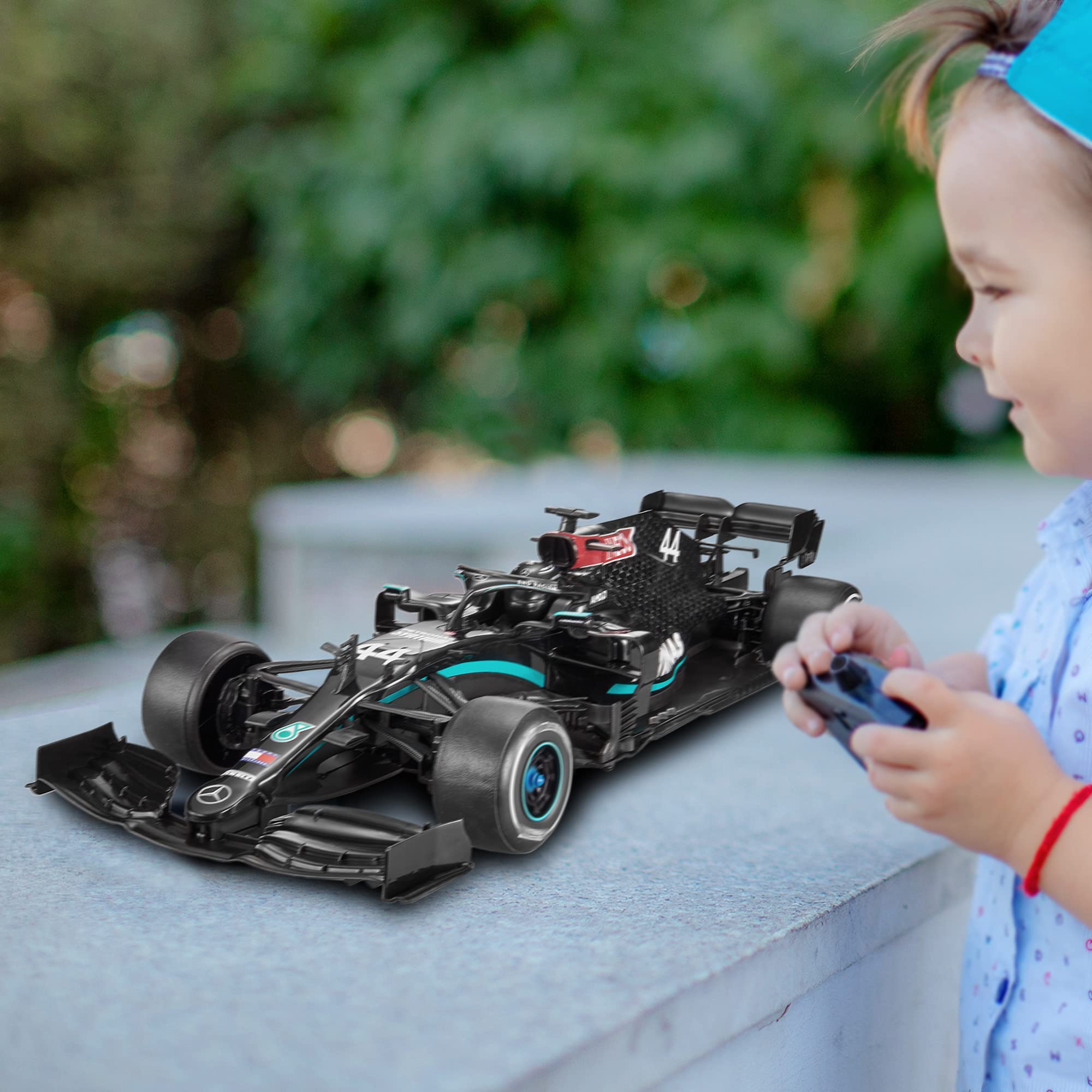 RASTAR 1/12 Scale 2.4Ghz Mercedes-AMG F1 W11 EQ Performance Official Licensed Remote Control Car - High Speed RC Racing Toy for Kids & Adults, Perfect for Indoor & Outdoor Play, Birthday Gifts & F1 Racing Enthusiasts