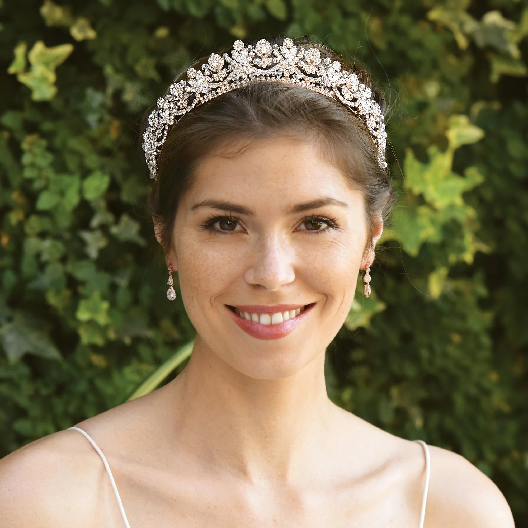Elegant Rose Gold Wedding Tiara with Sparkling Crystals - Princess Aria Style Bridal Crown for Weddings, Prom, Pageants & Special Occasions