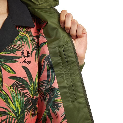 Amy Winehouse Printed Palms Zip Thru Jacket - Vintage Style Windbreaker for Women | Music Festival Outfit, Casual Streetwear, Retro Fashion Statement