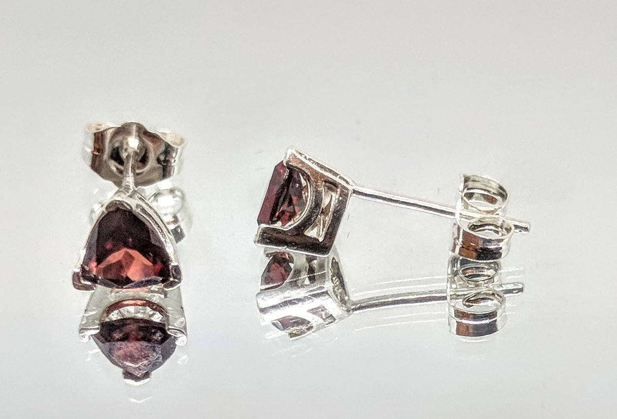 Solid Sterling Silver or 14K White/Yellow/Rose Gold 4-8mm Trillion Cut Natural Blood Red Garnet Earrings - VVS Eye Clean, January Birthstone Jewelry for Women - Perfect for Gifts, Parties & Special Occasions