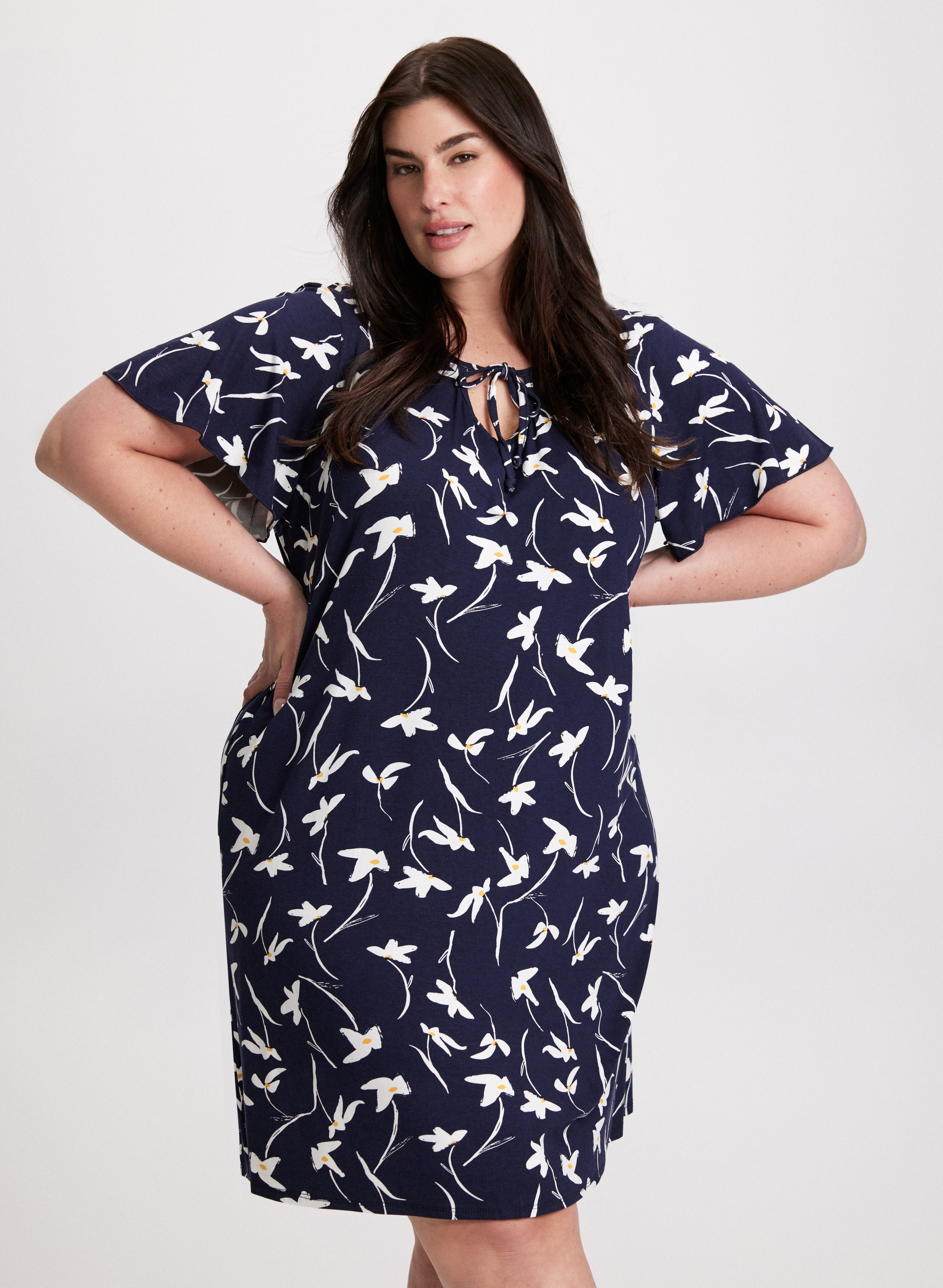 Floral Print Nightgown for Women - Soft & Comfortable Sleepwear - Elegant Loungewear for Bedtime & Relaxation at Home