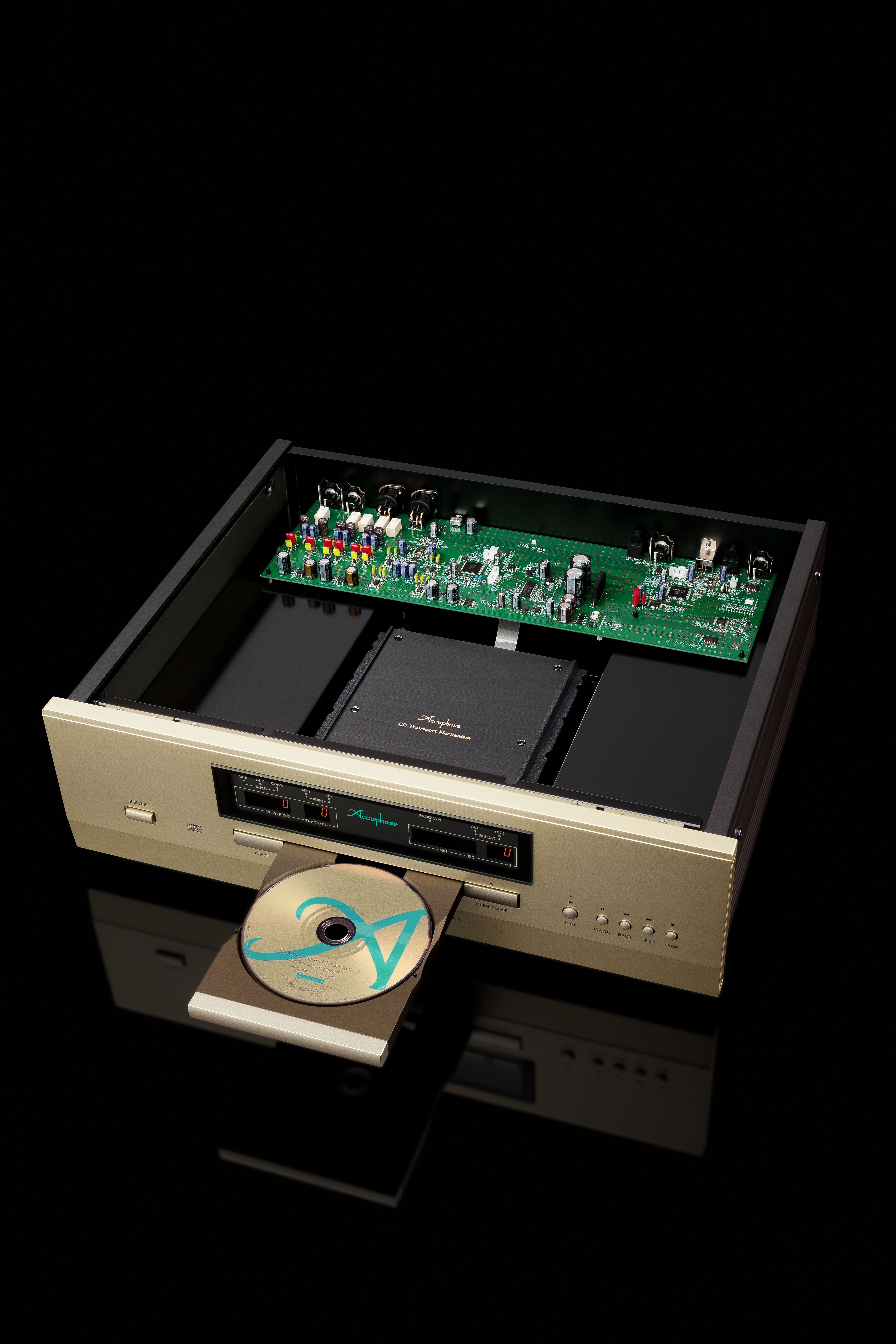 Accuphase DP-450 MDS High-End Compact CD Player with SACD Playback - Perfect for Audiophiles & Home Theater Systems