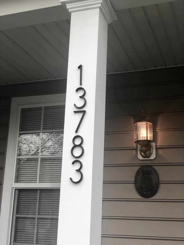 5 Inch Floating House Numbers - High Gloss Black Address Plaque with Nail Kit (Number 7) - Easy Installation for Front Door, Mailbox & Outdoor Home Decor