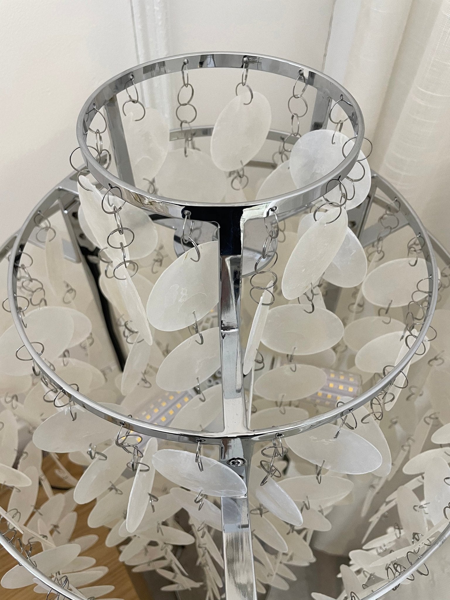 Modern Round Shell Table Lamp - Stylish Bedside & Living Room Lighting for Home Decor | Perfect for Bedroom, Office & Reading Nook