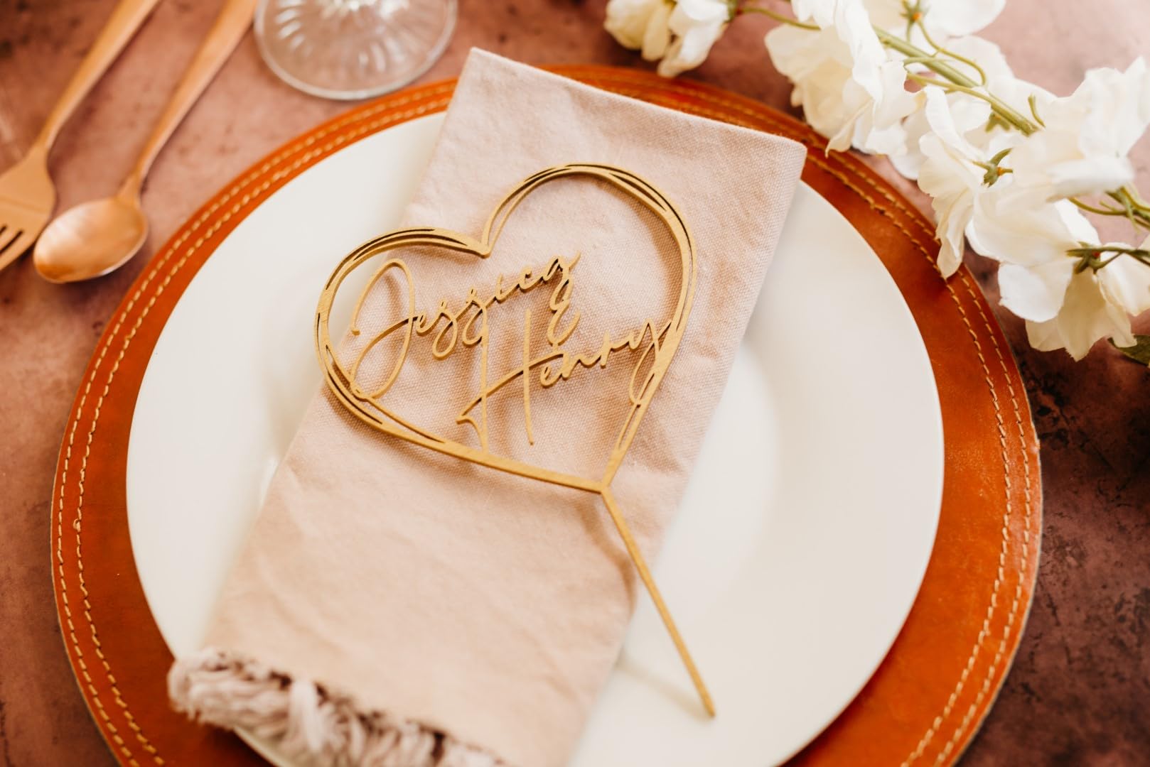 Custom Cursive Heart Wedding Cake Topper - Personalized Acrylic & Wood Cake Decor with Modern Handwriting - Elegant Rustic Birthday & Anniversary Cake Topper for Weddings, Anniversaries & Special Celebrations