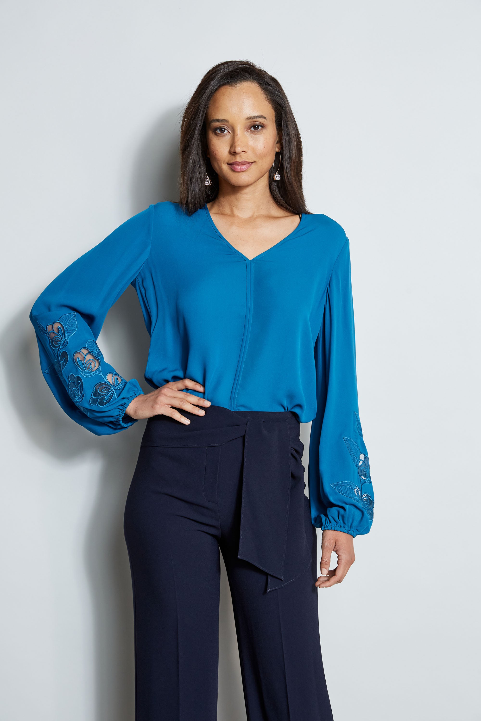 Stylish Embroidered Long Sleeve Shirt for Men & Women | Comfortable Casual Wear for Fall & Winter | Perfect for Office, Dating & Outdoor Activities